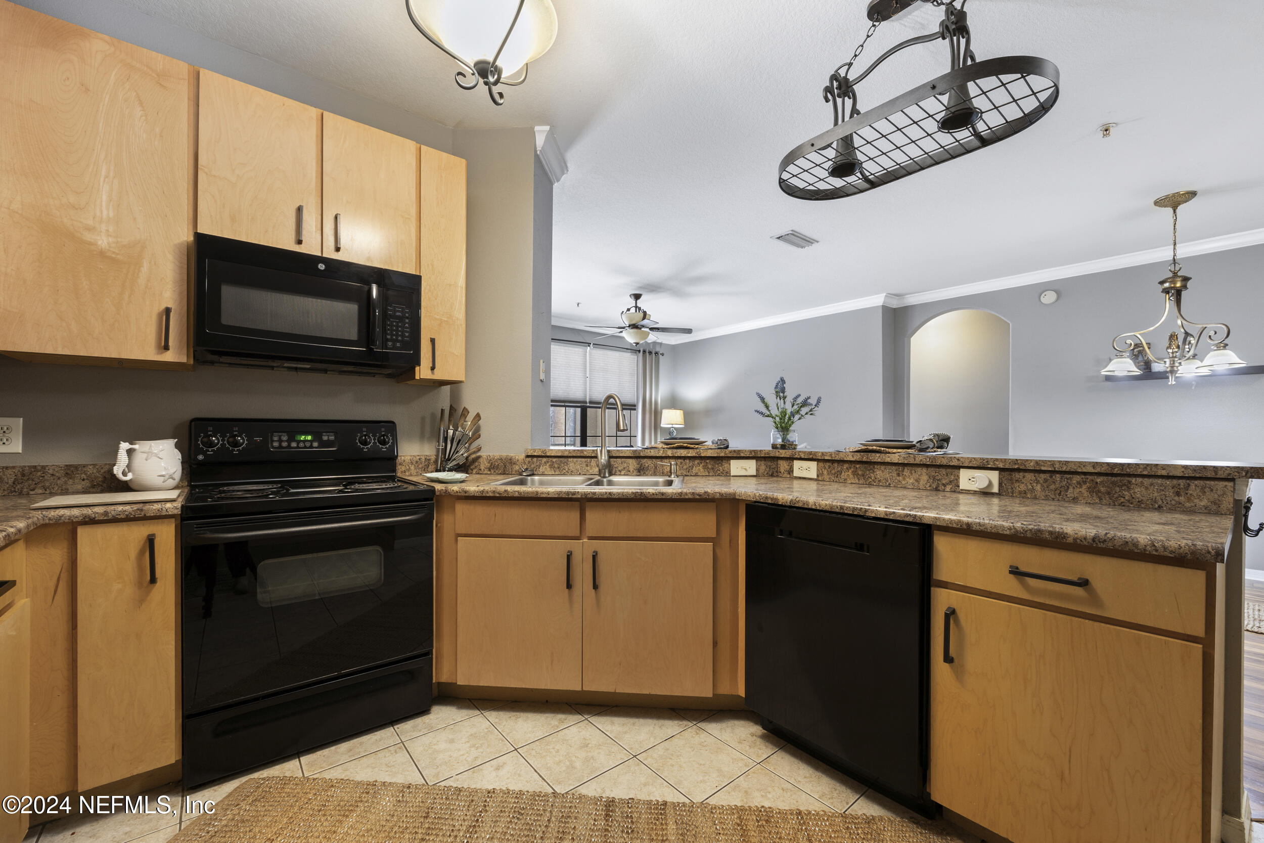 12700 BARTRAM PARK Boulevard 811