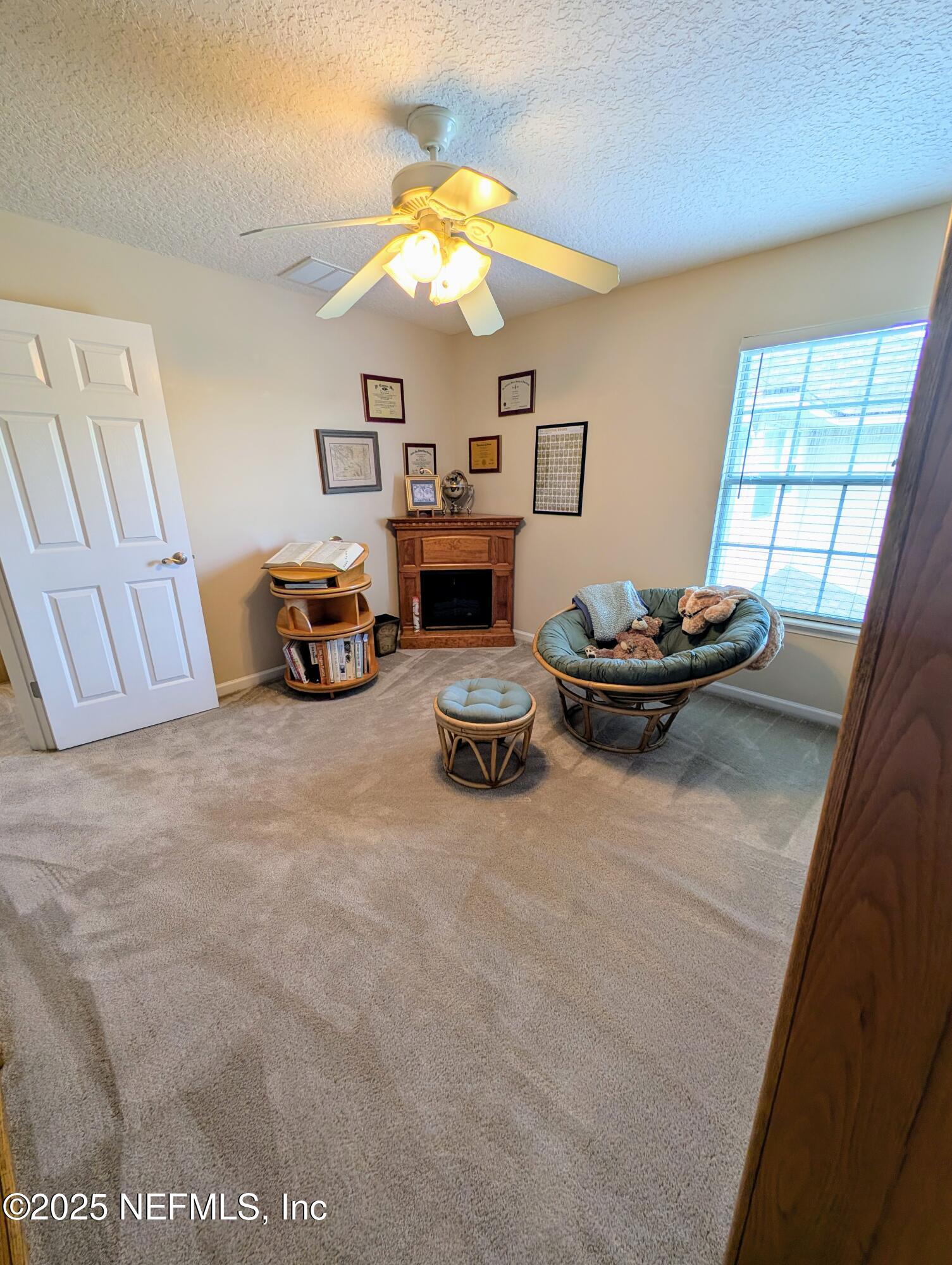 6206 PENDRAGON Place