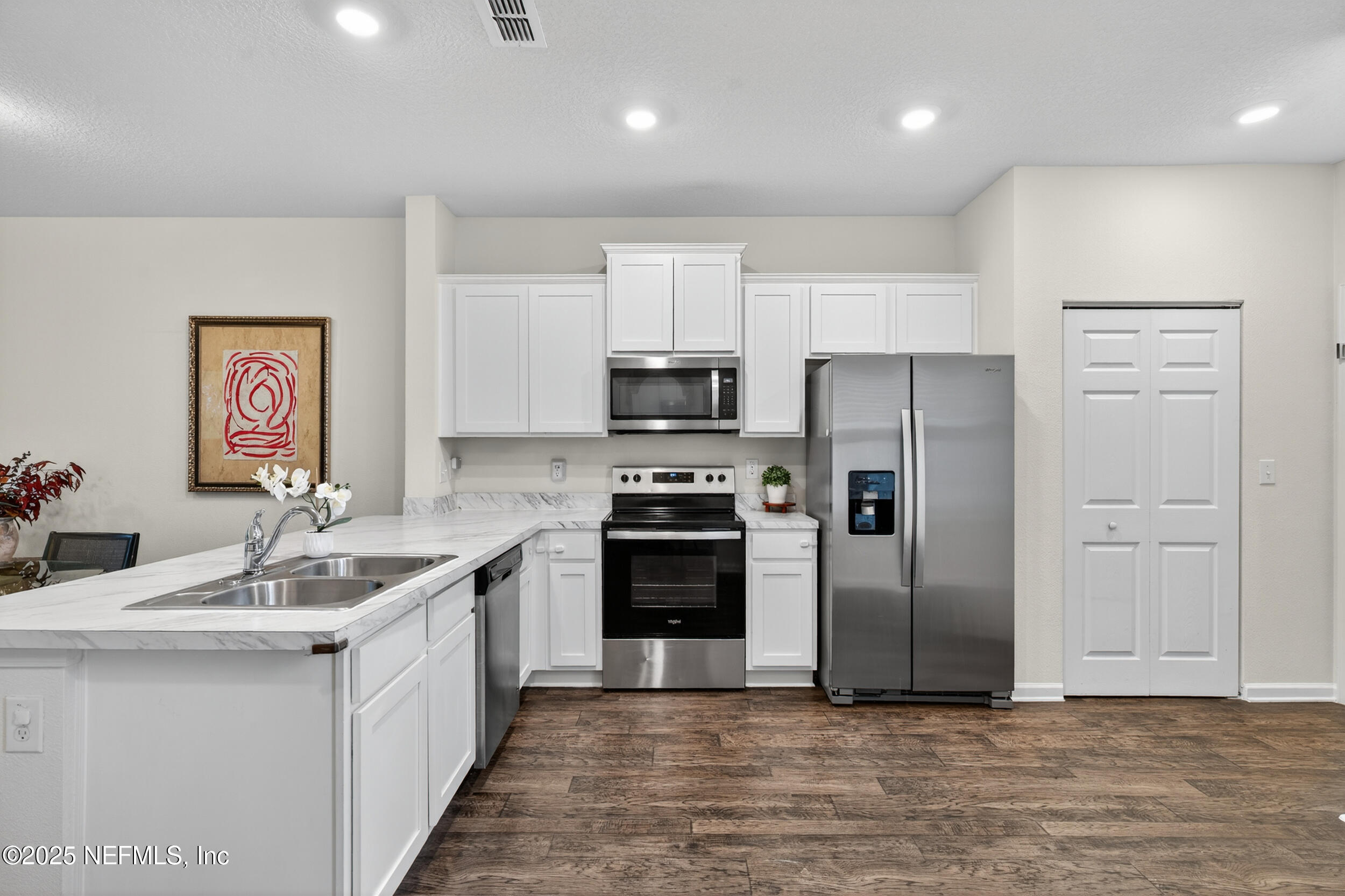 162 SCOTCH PEBBLE Drive, St. Johns