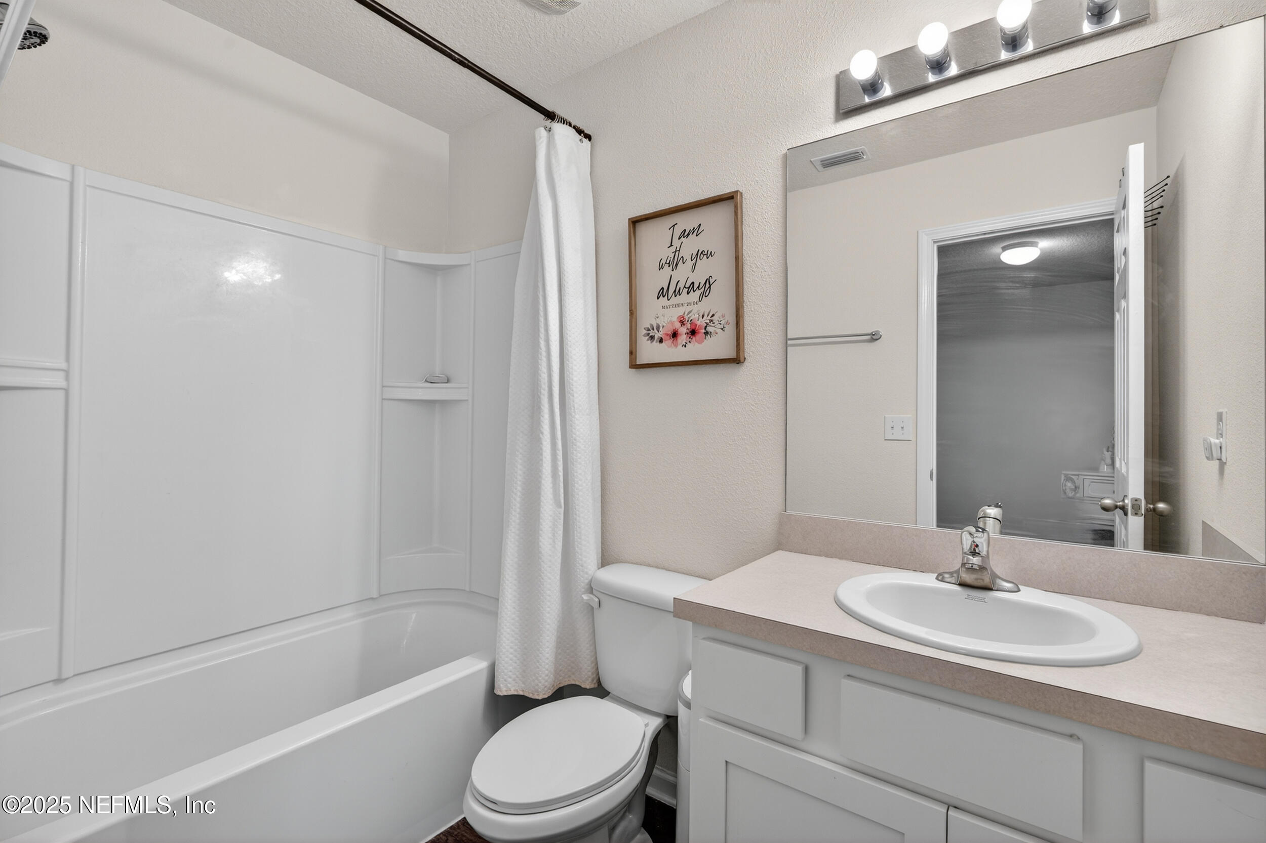 162 SCOTCH PEBBLE Drive, St. Johns