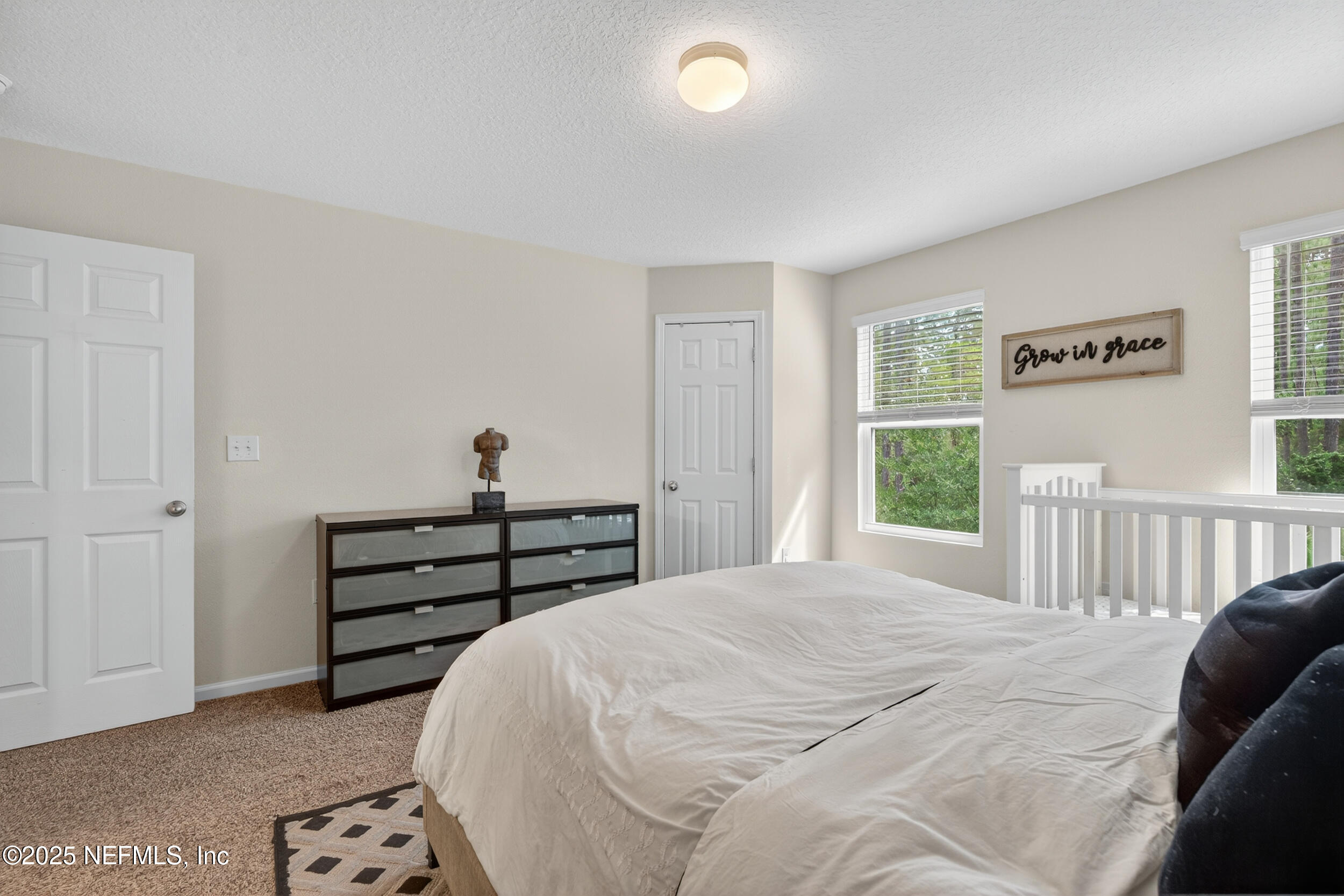 162 SCOTCH PEBBLE Drive, St. Johns