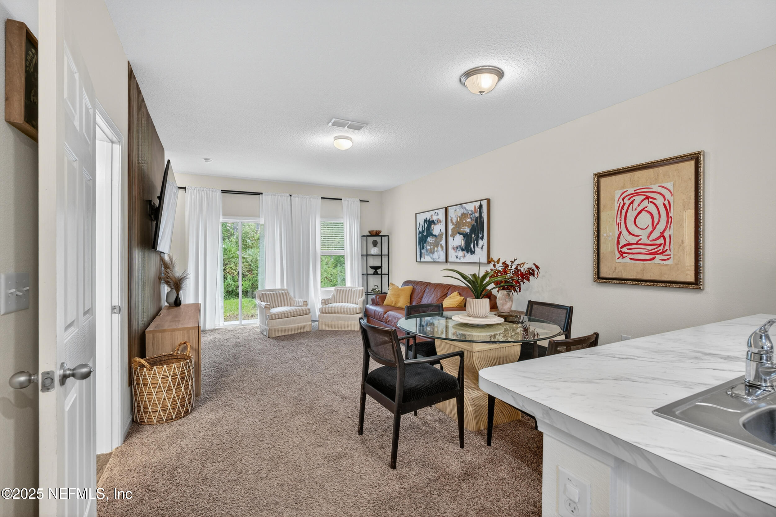 162 SCOTCH PEBBLE Drive, St. Johns