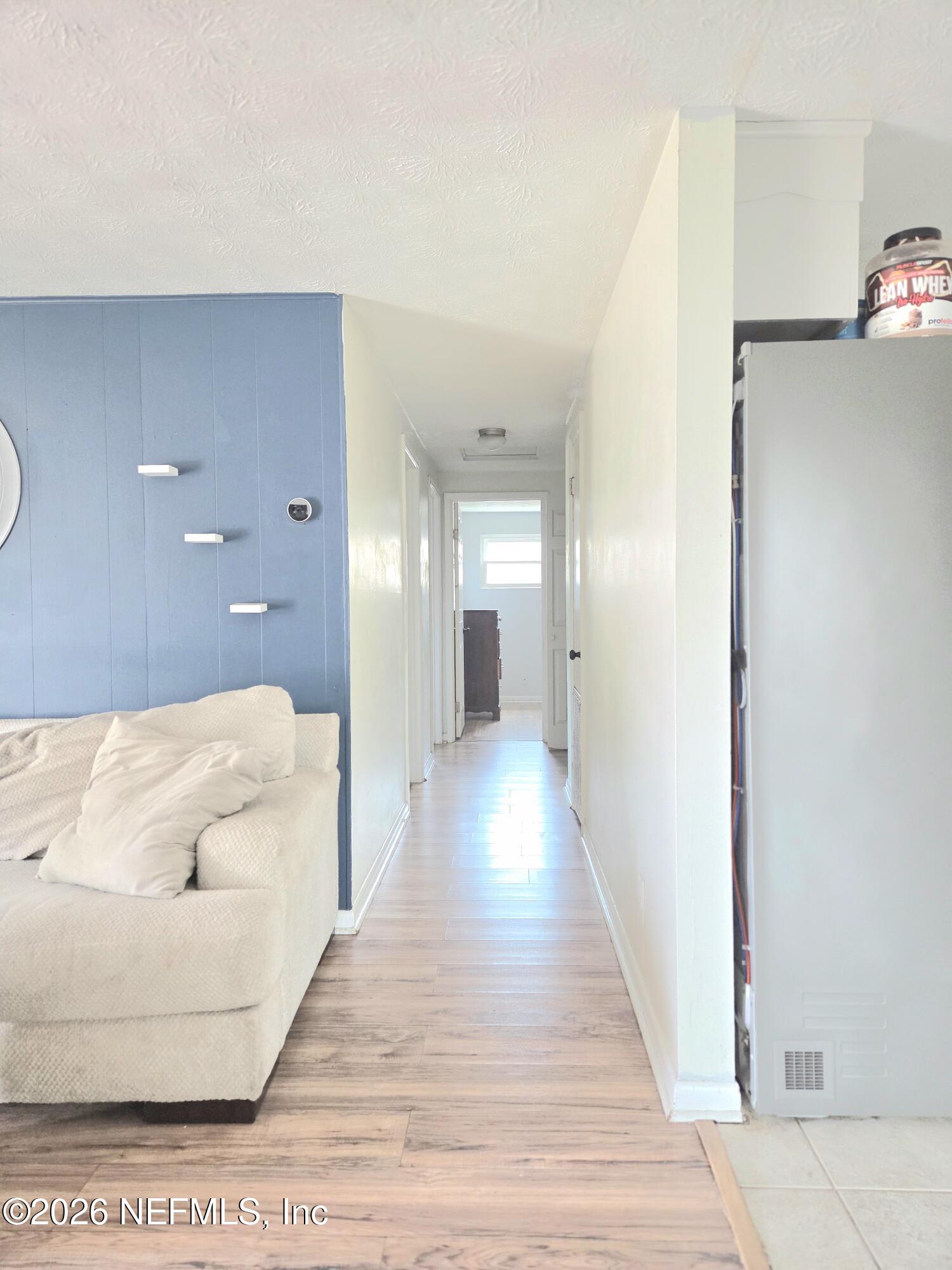 175 PARKWOOD Drive W