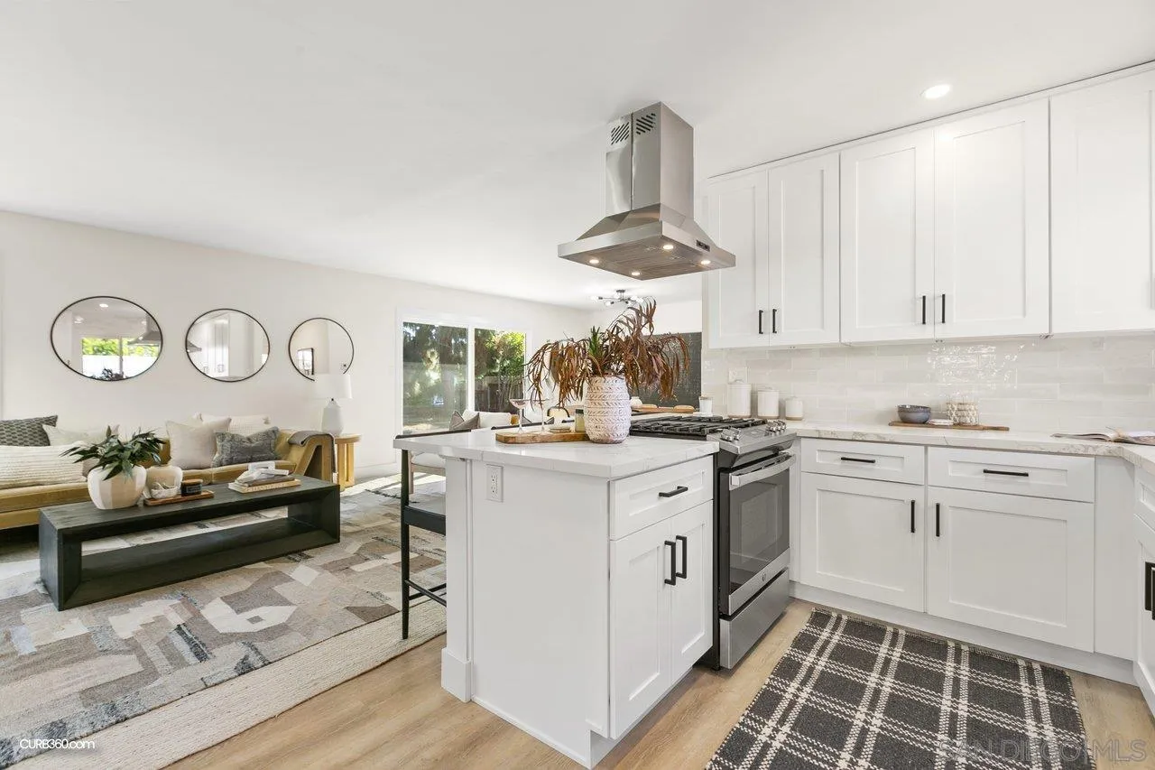 4425 Mount Castle Ave.