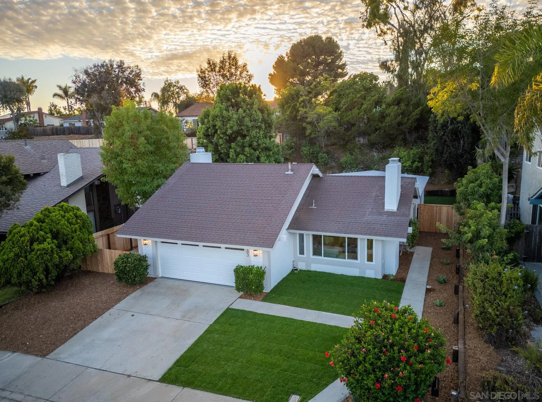 4103 Isle Dr