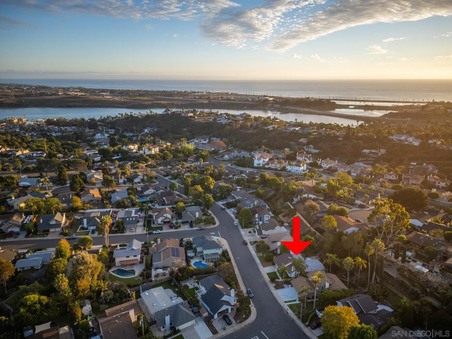 4103 Isle Dr