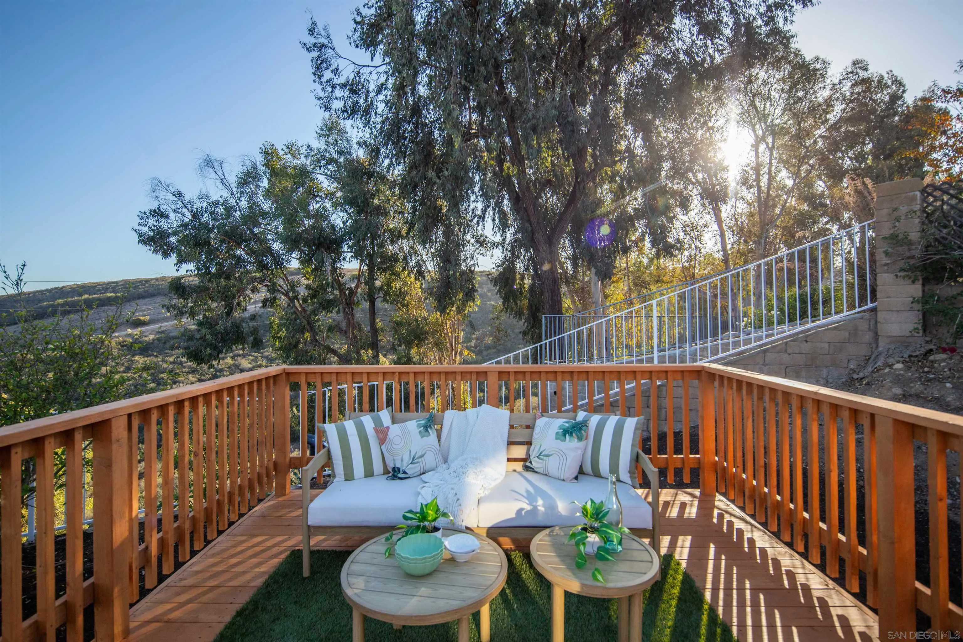 9975 Rue Chantemar, San Diego