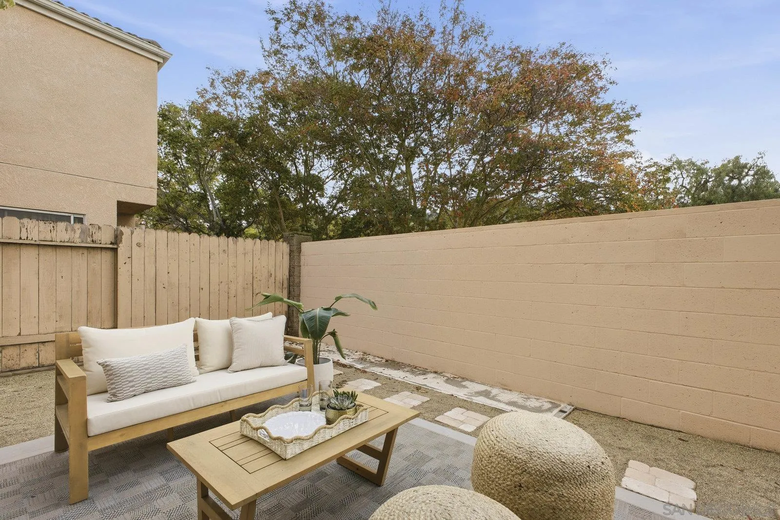 10919 Caminitio Arcada