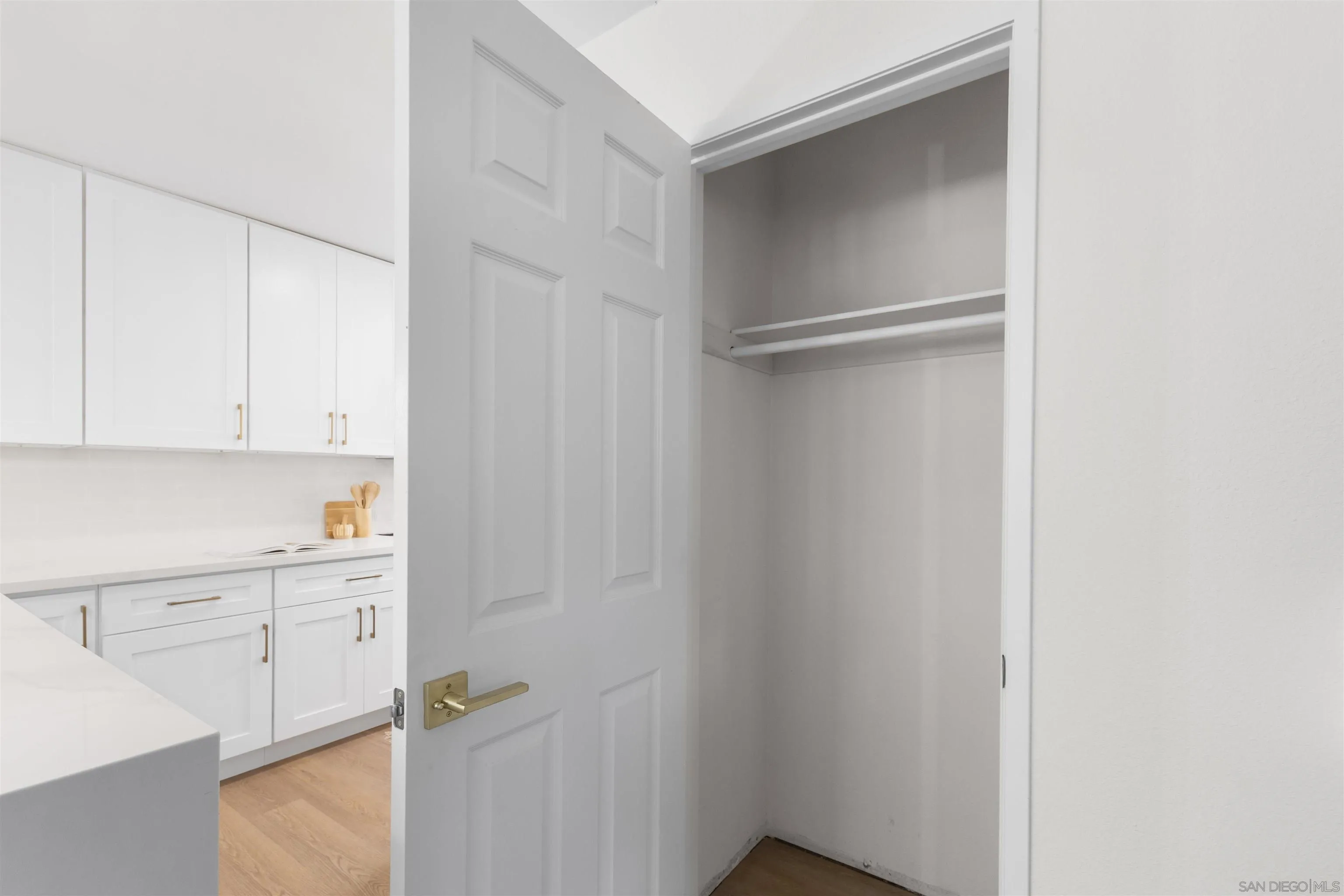 5878 Mission Center Unit A