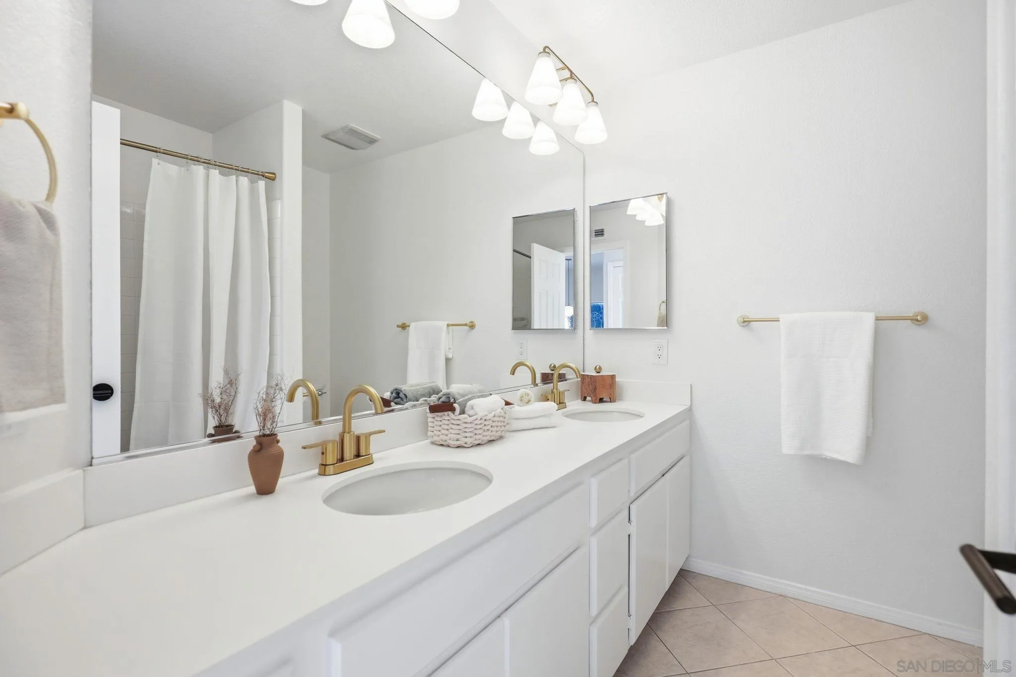 11391 Legacy Canyon Pl.