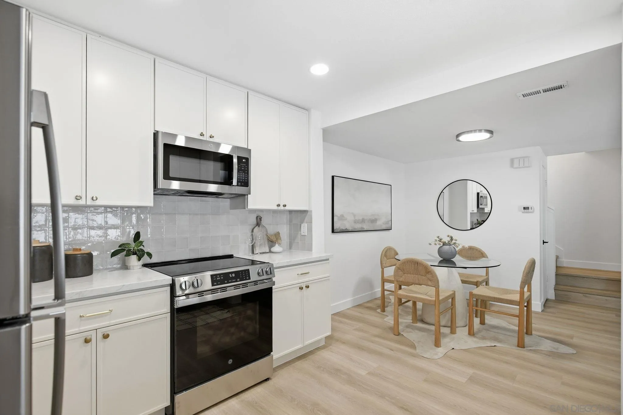 1129 Woodlake Drive