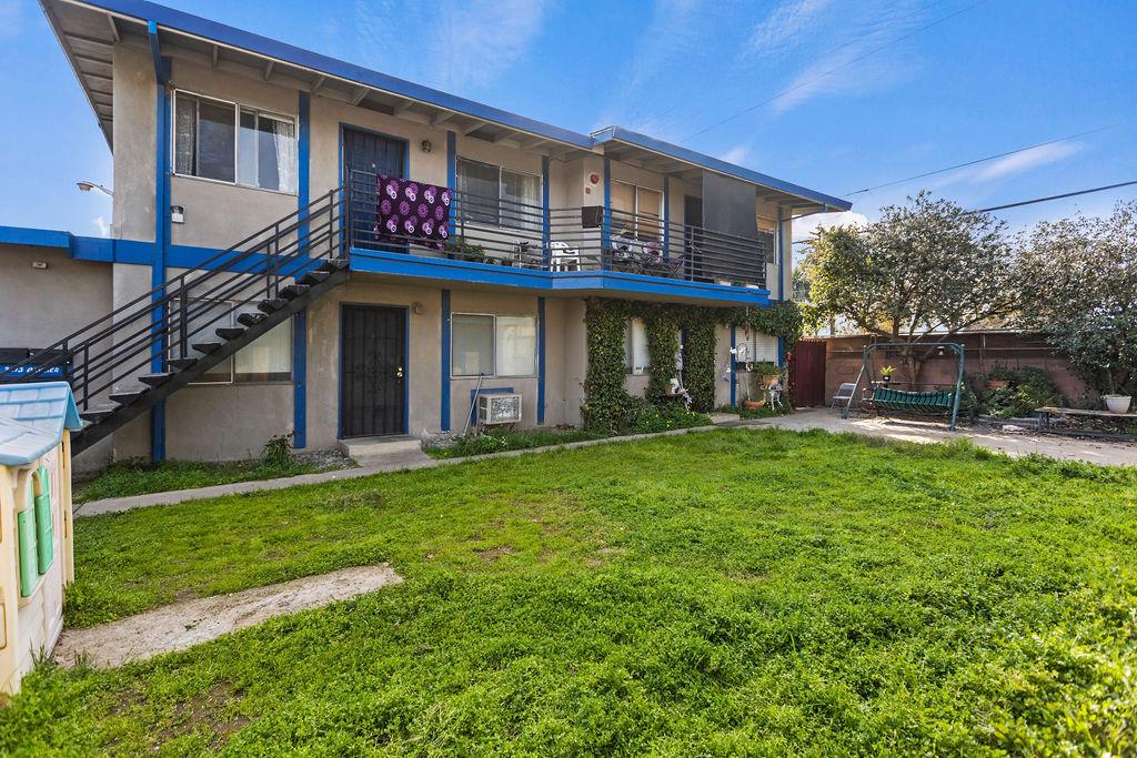 2613 Chester DR