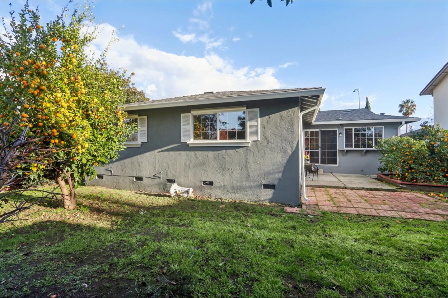 1293 Glacier DR
