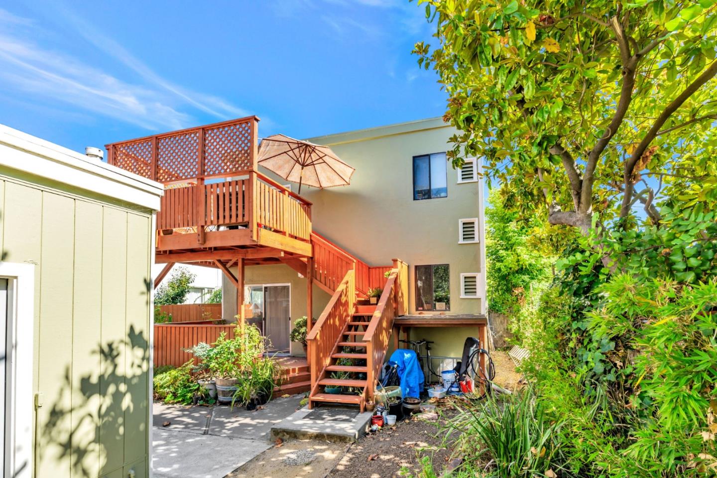 2347 Woolsey Street