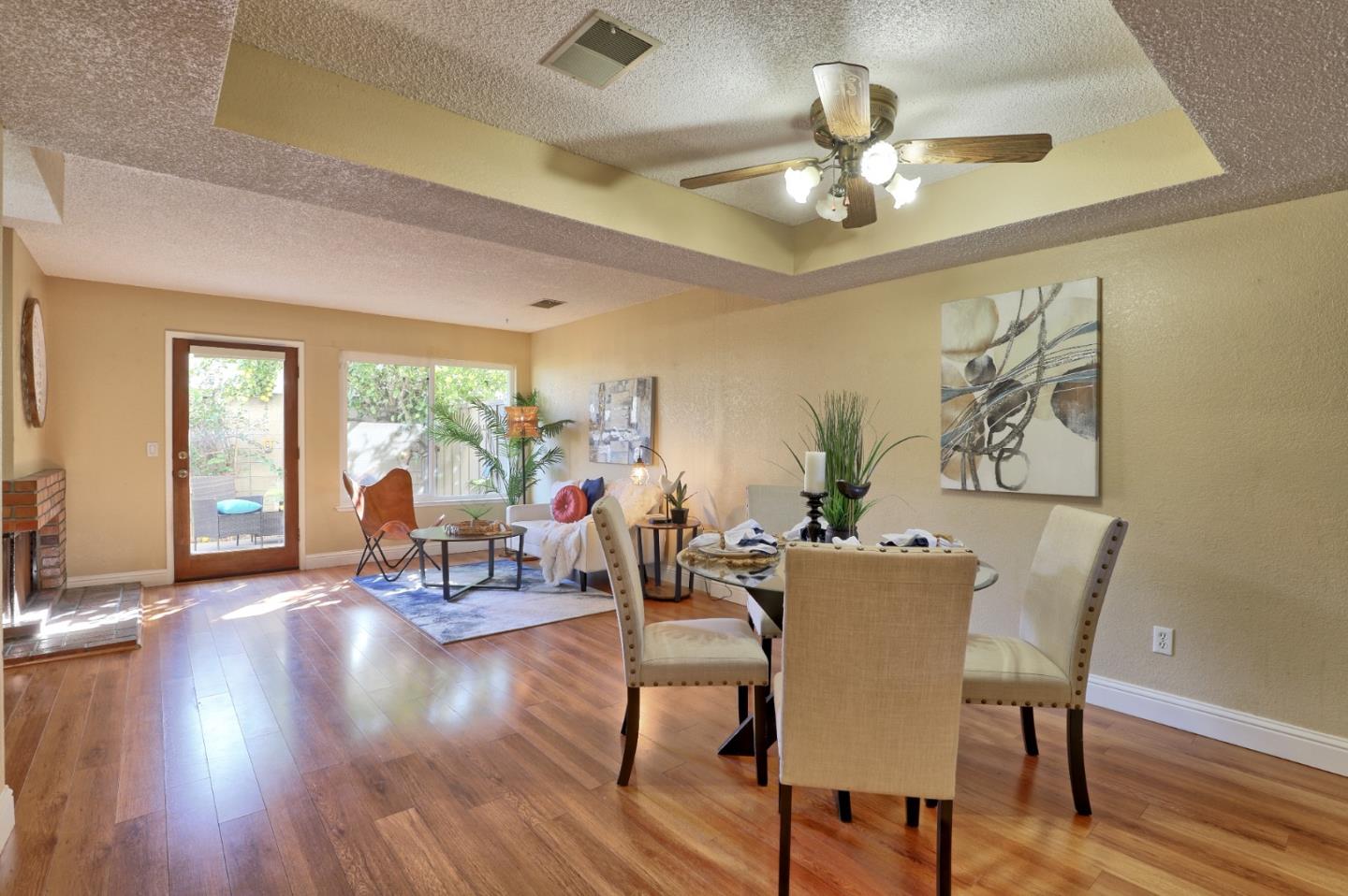 2040 Main Street 106