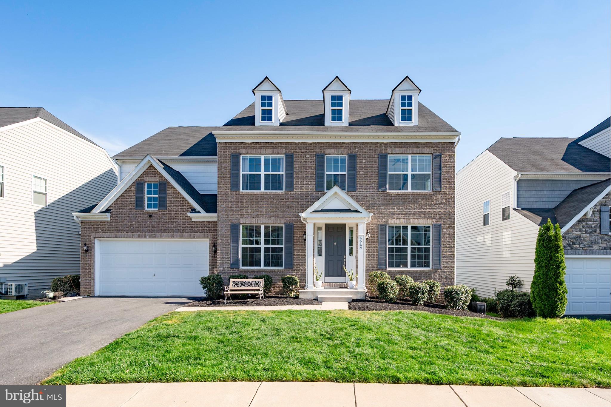 5569 James Young Way