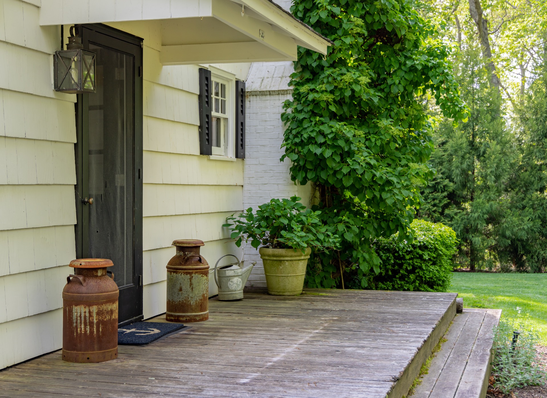 128 Three Mile Harbor Hog Creek Road