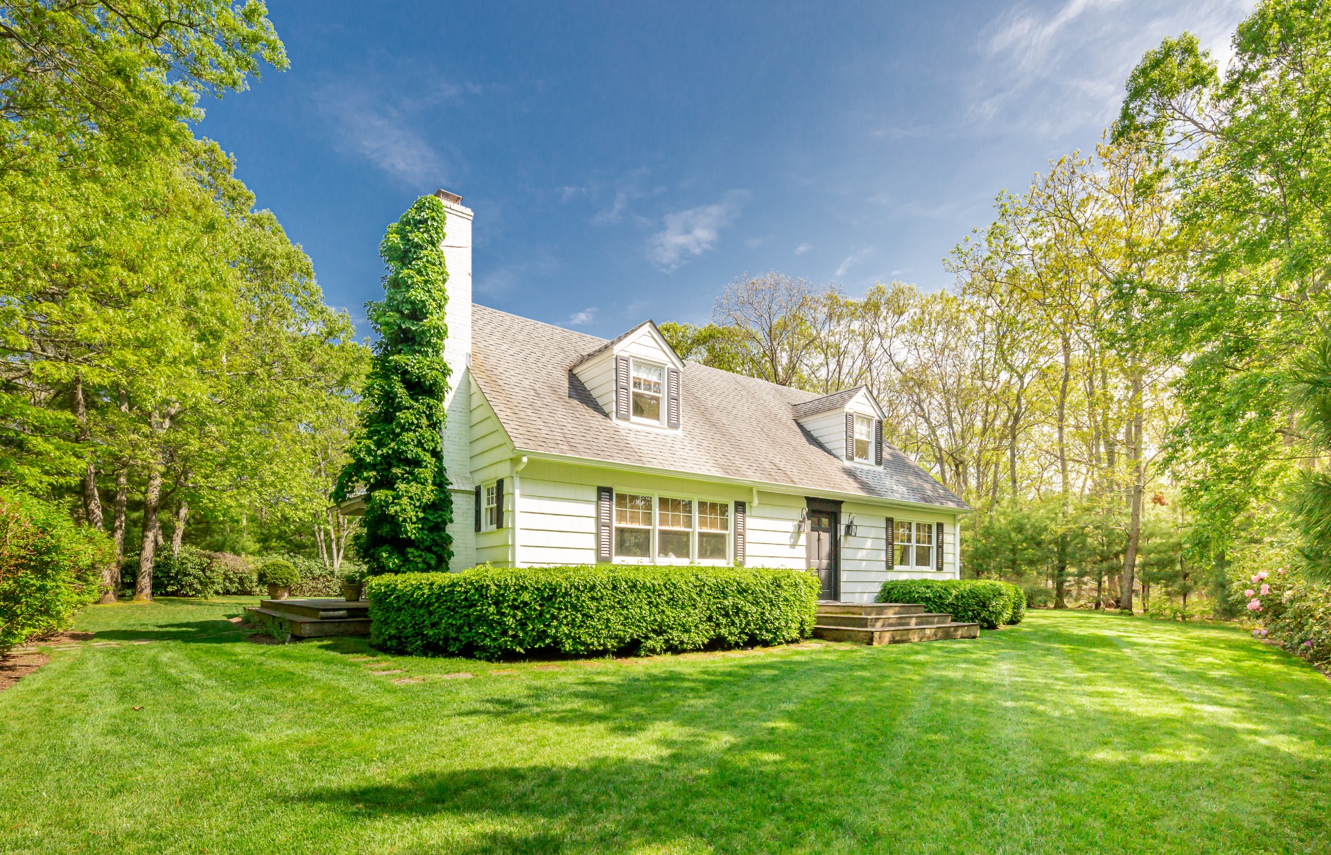 128 Three Mile Harbor Hog Creek Road