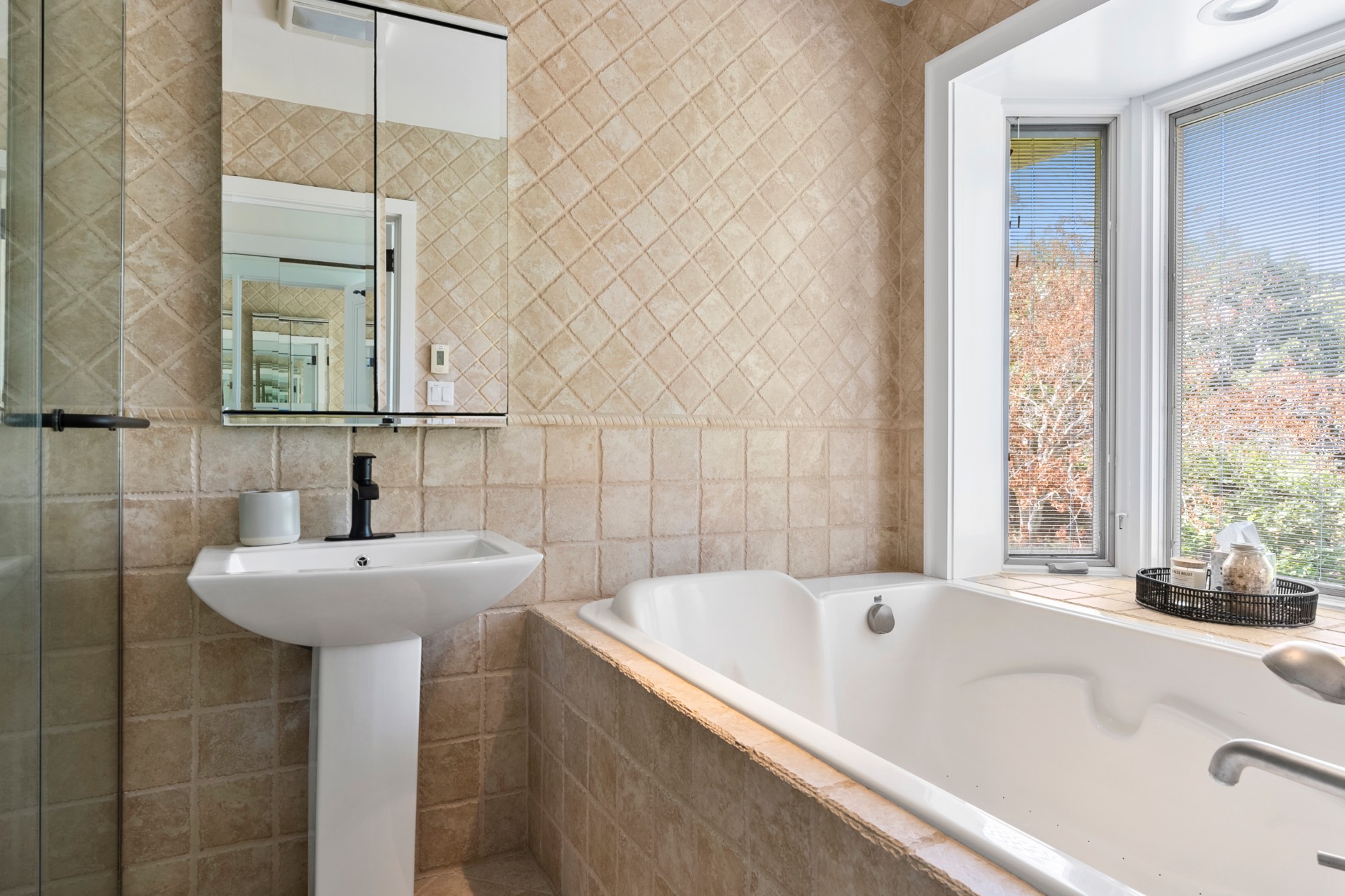 24 Sammys Beach Road