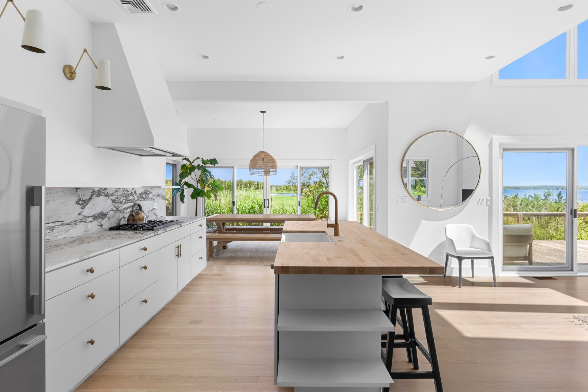 24 Sammys Beach Road