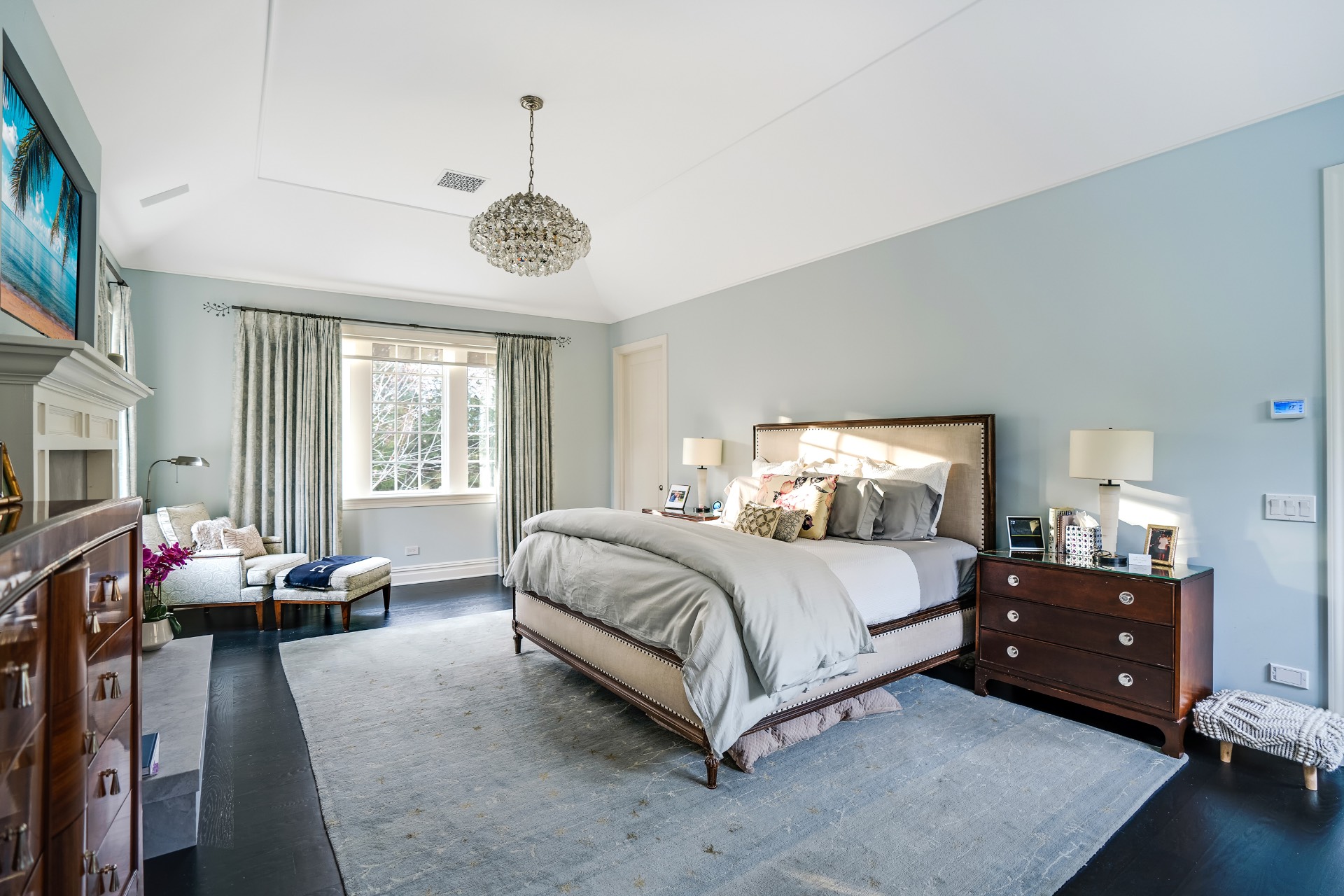 7 Owls Nest La