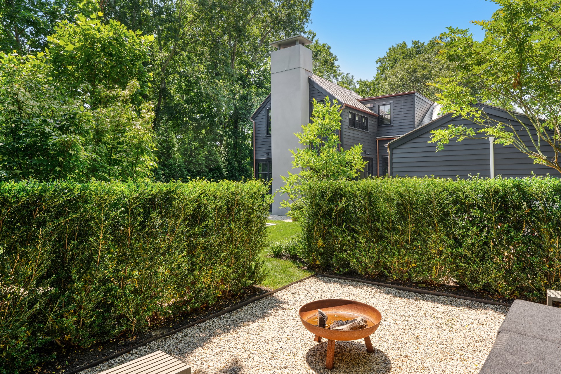 8 Jesse Halsey Lane