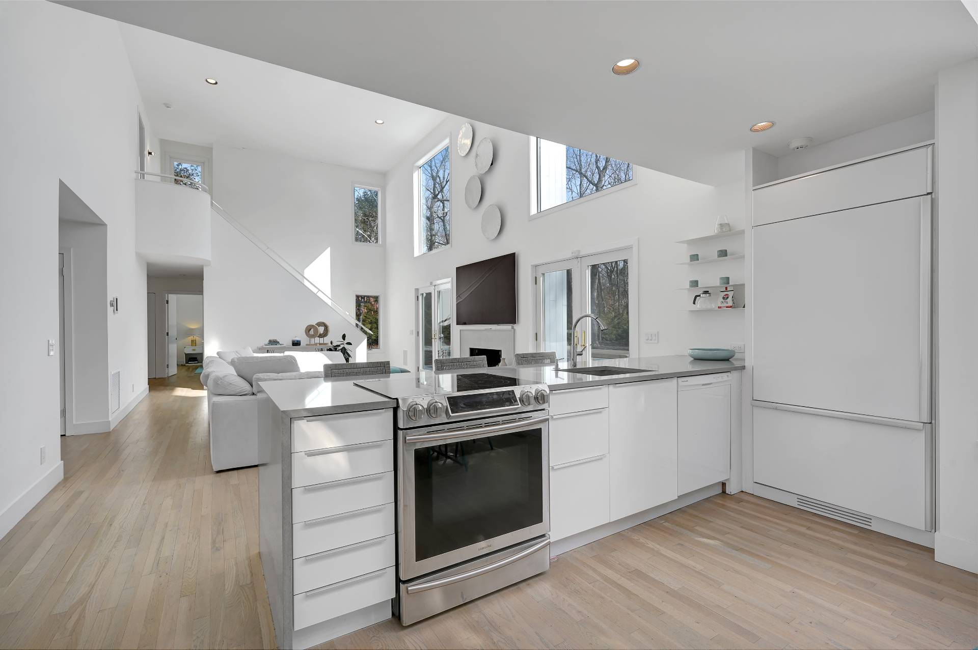 9 Todd Dr