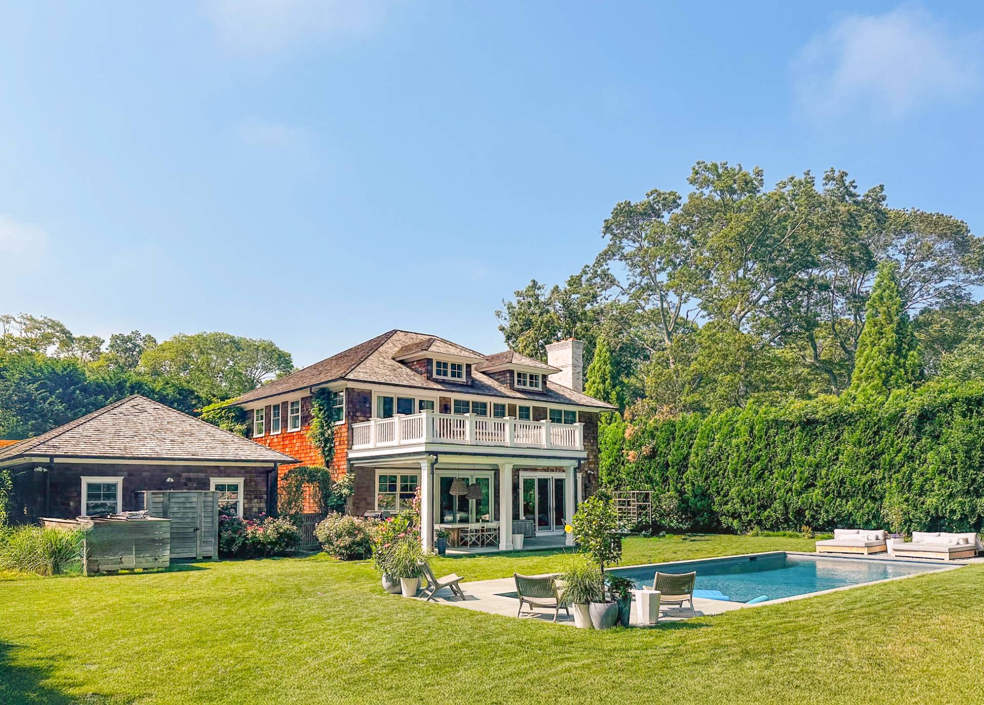 204 Cove Hollow Rd