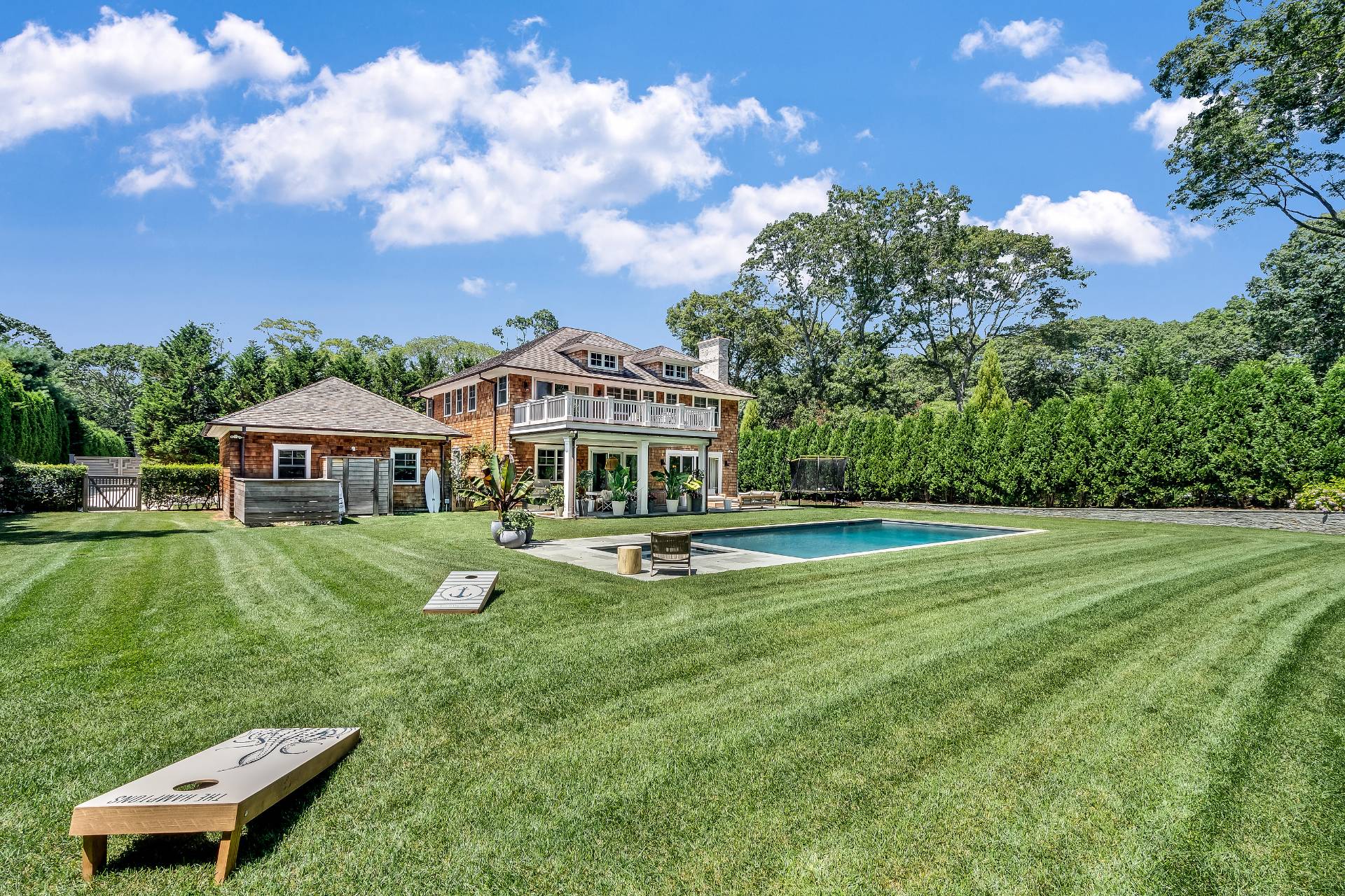 204 Cove Hollow Rd