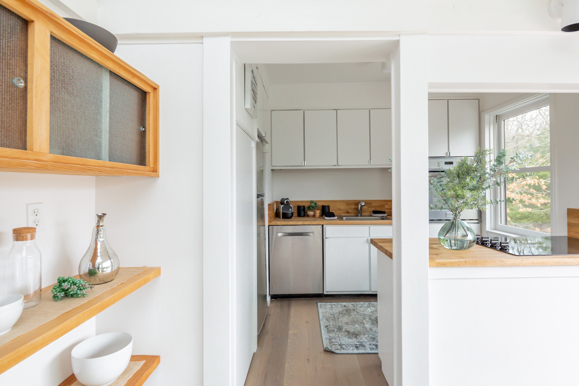 96 Springy Banks Road