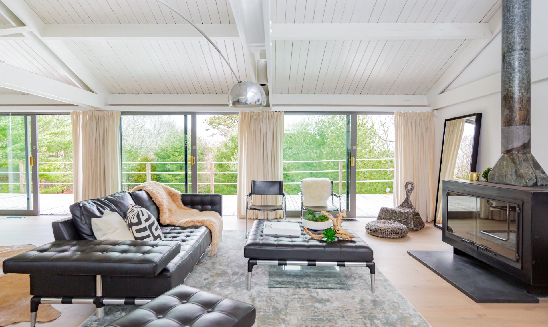 96 Springy Banks Road