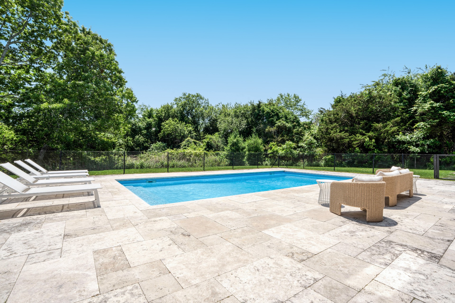 73 Sea Farm Ln