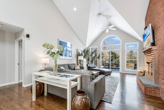 22 Blueberry Knolls Rd