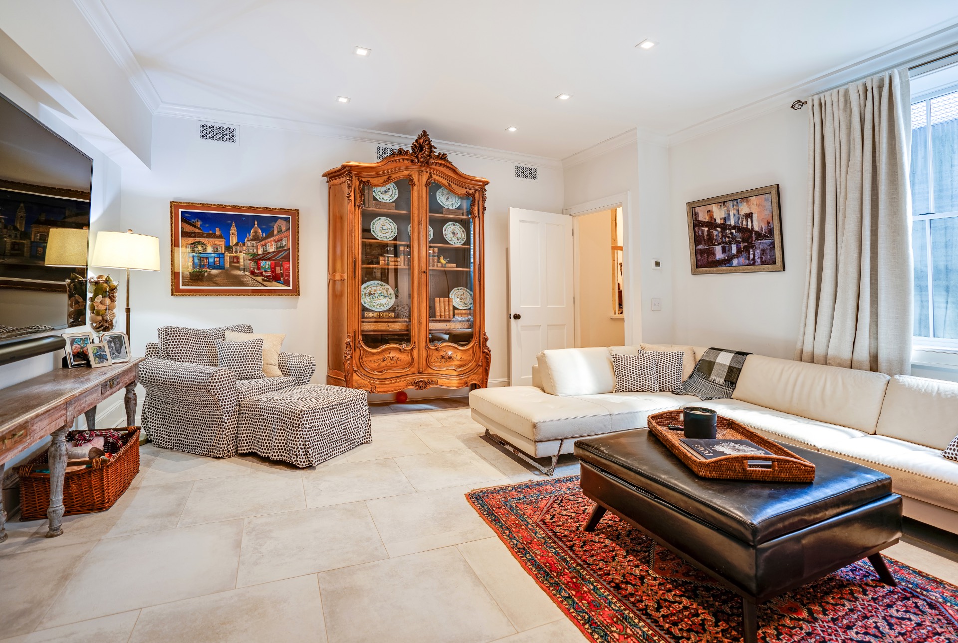 43 North Main Street