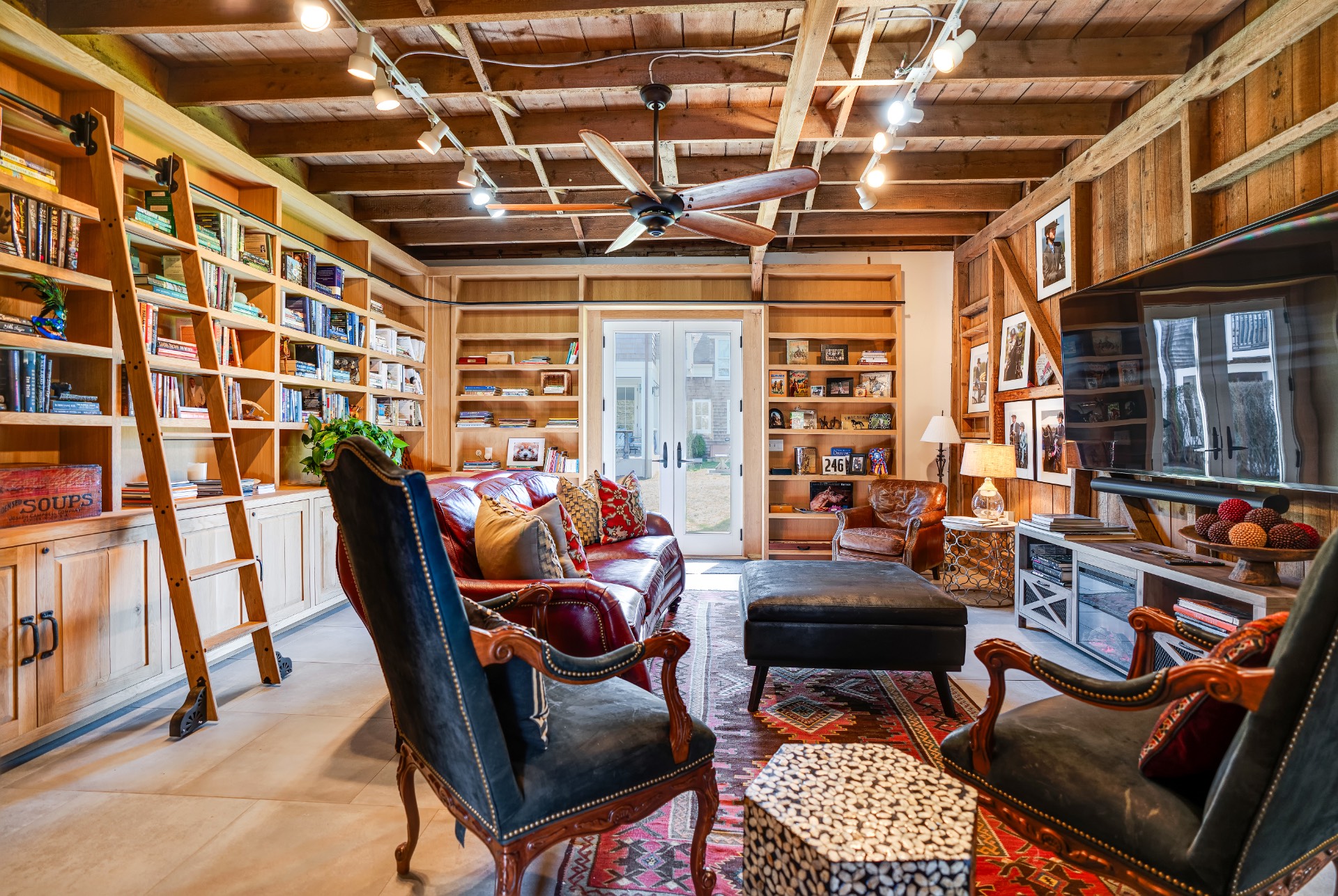 43 North Main Street