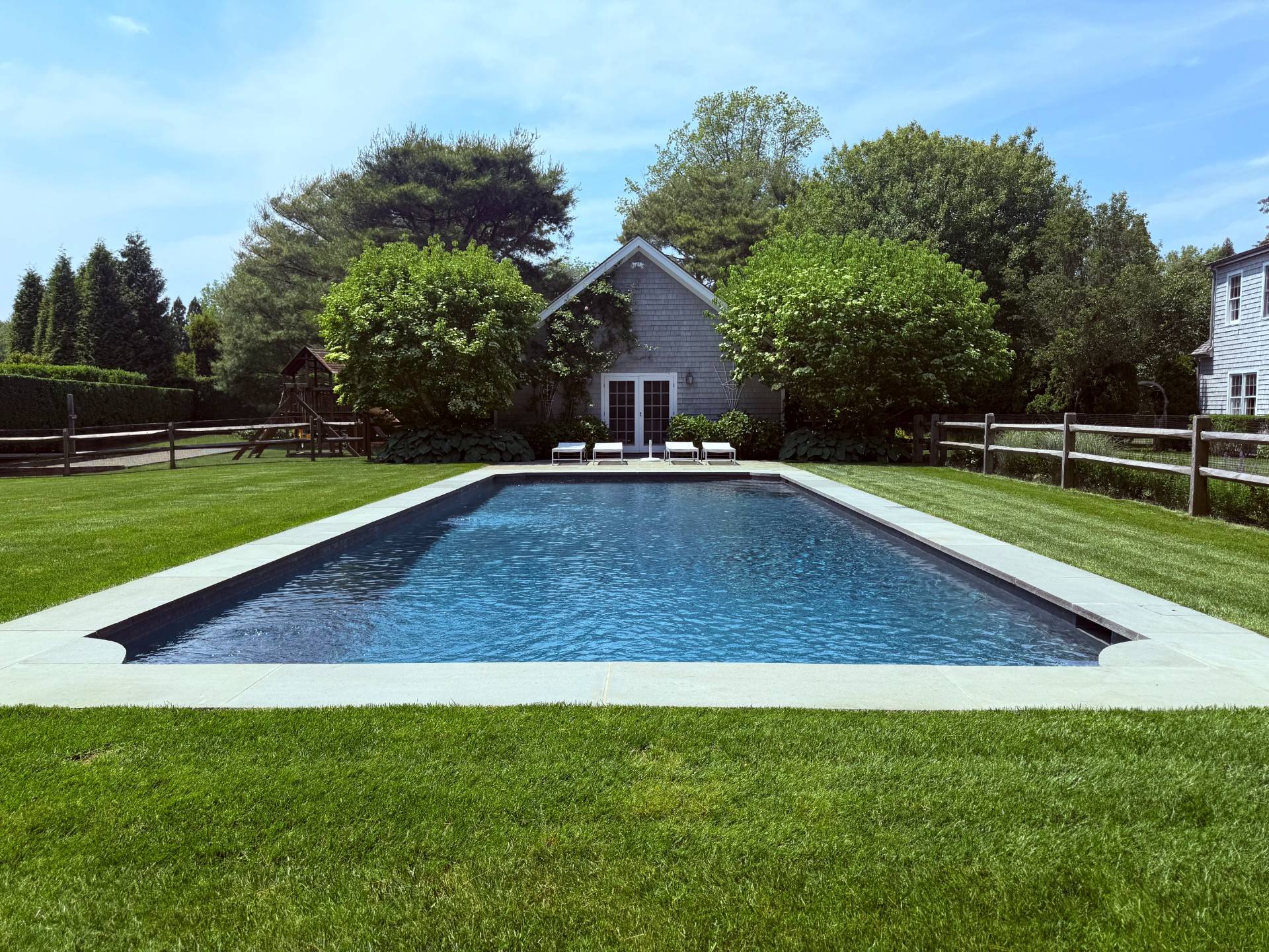 223 CHURCH LN
