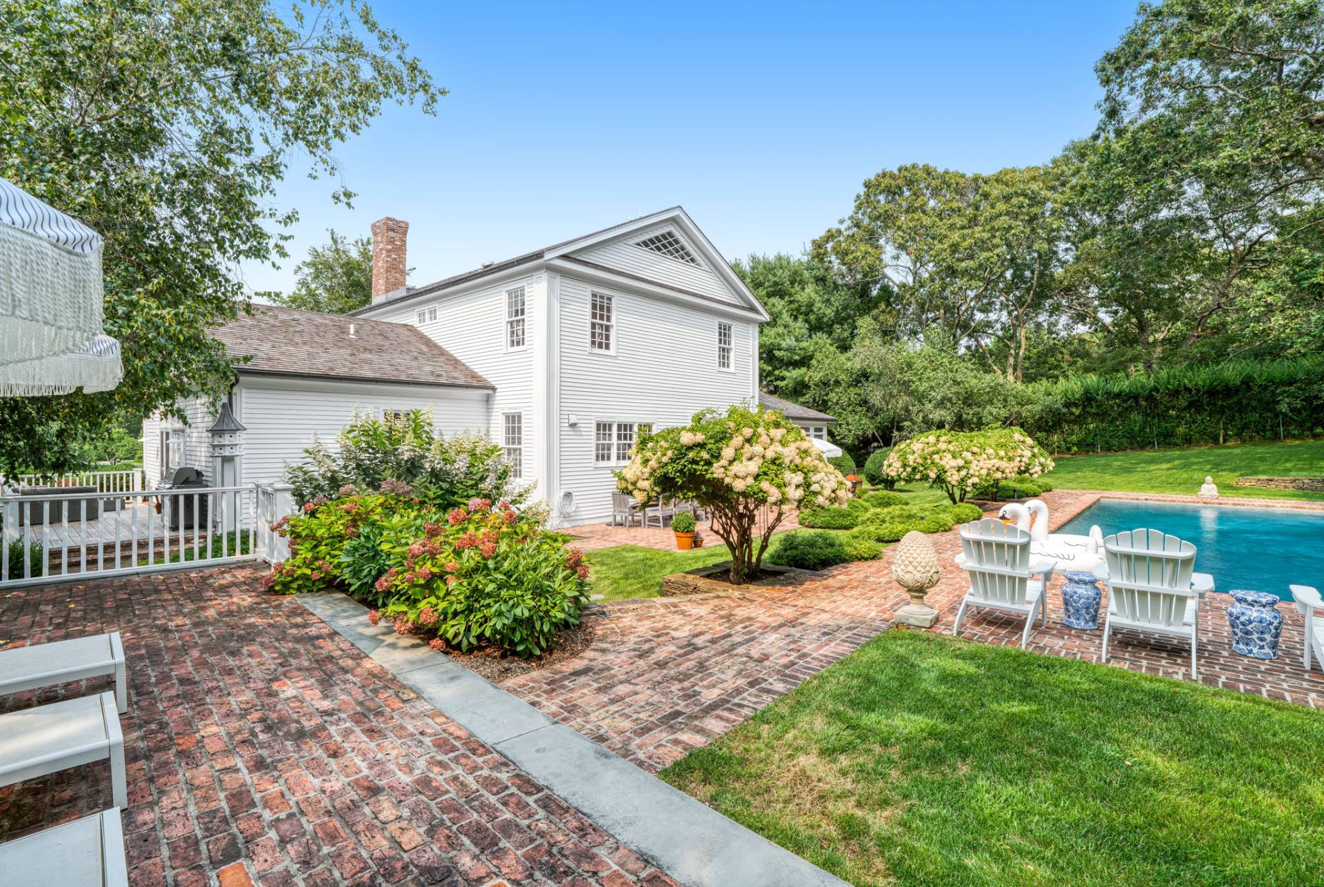 14 Montauk Avenue Ext
