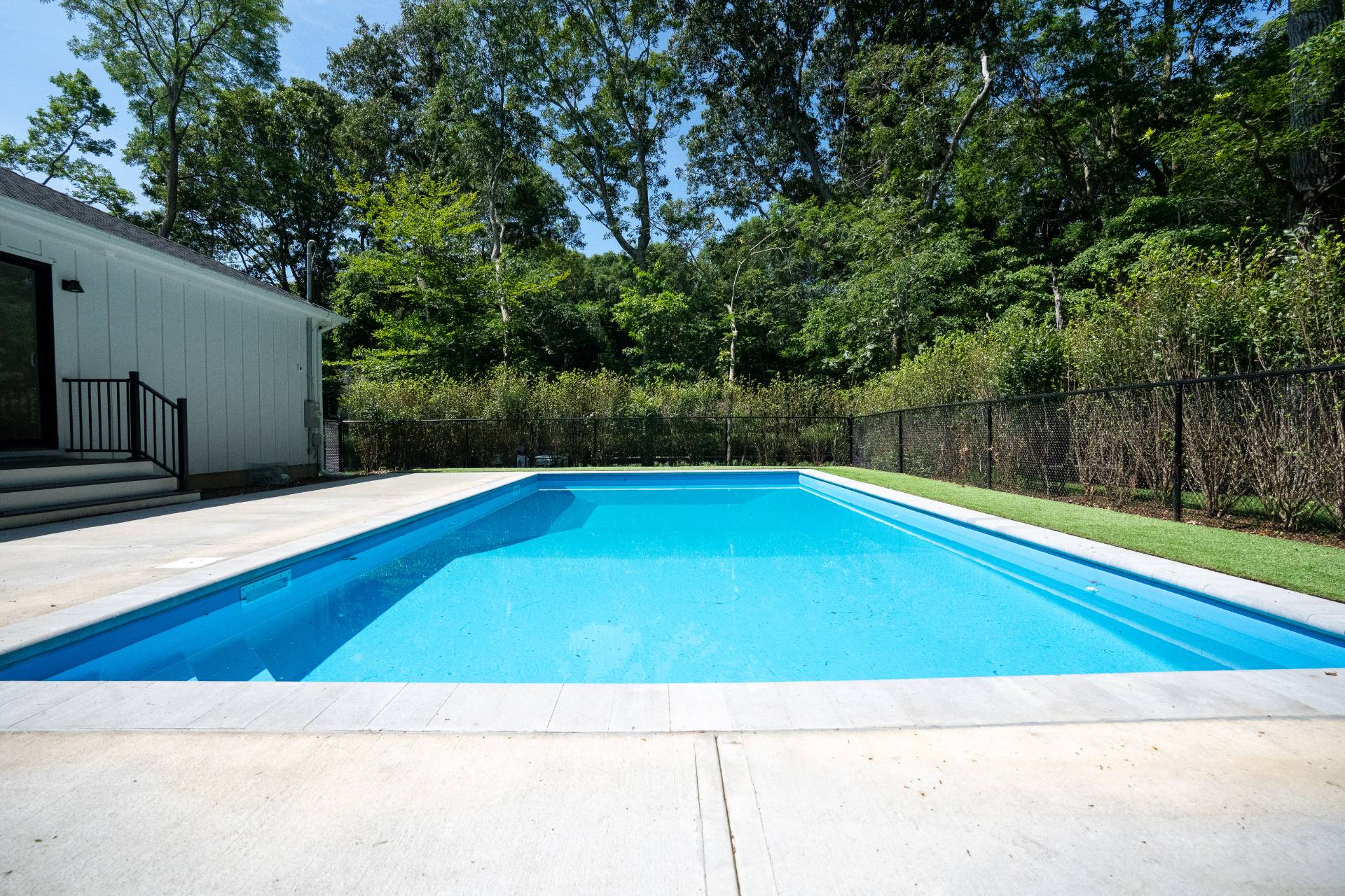 37 Gardiners Lane