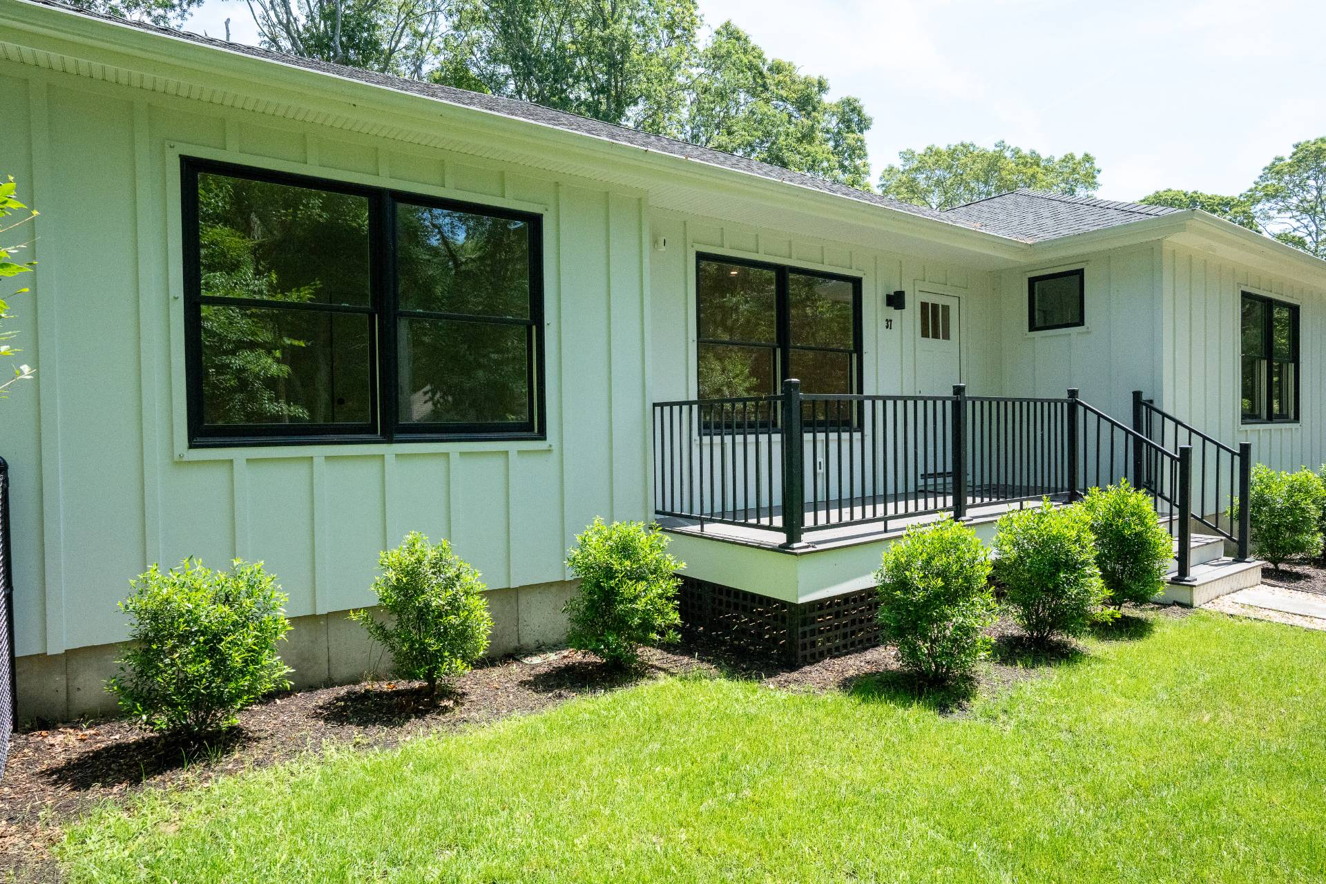 37 Gardiners Lane