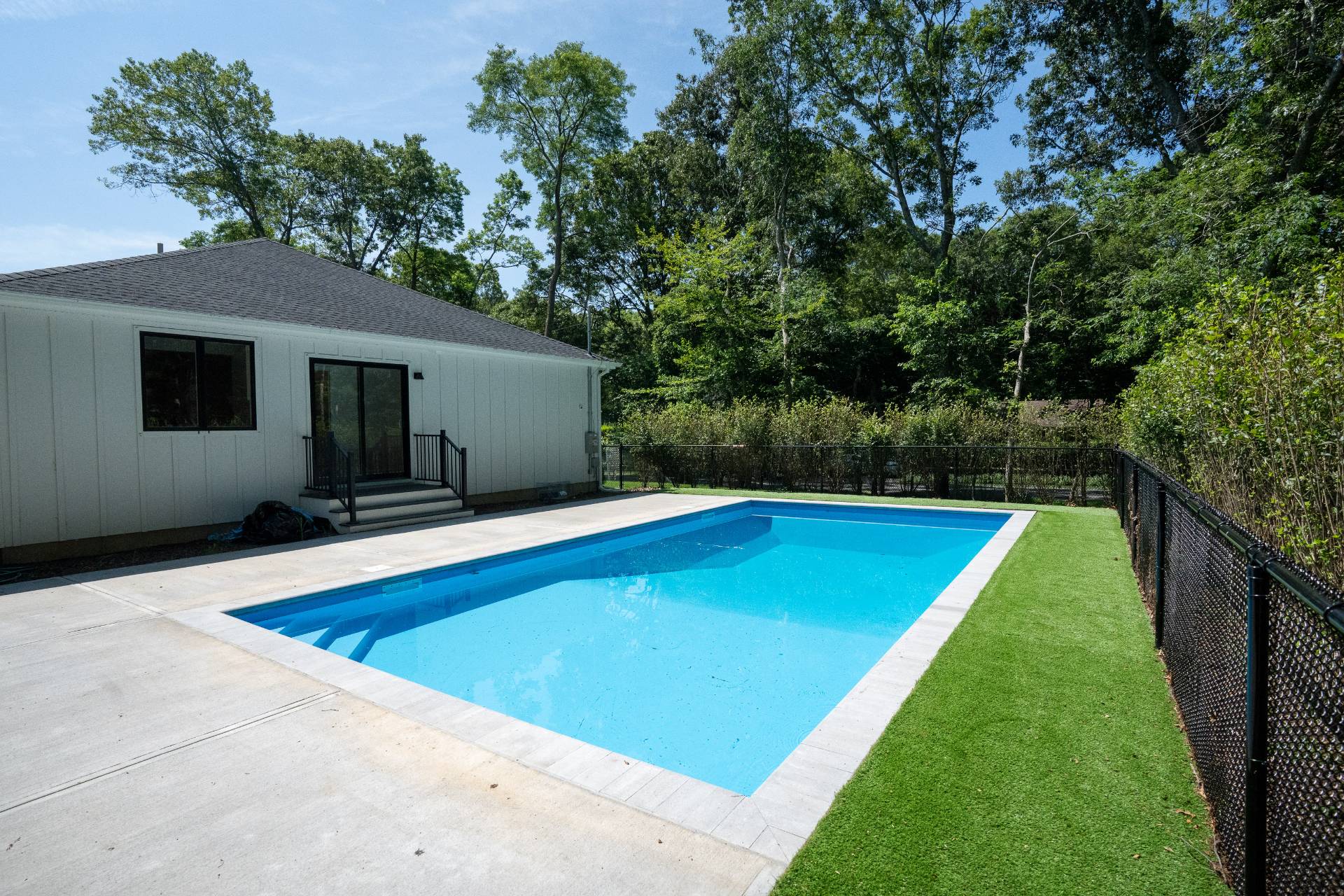 37 Gardiners Lane