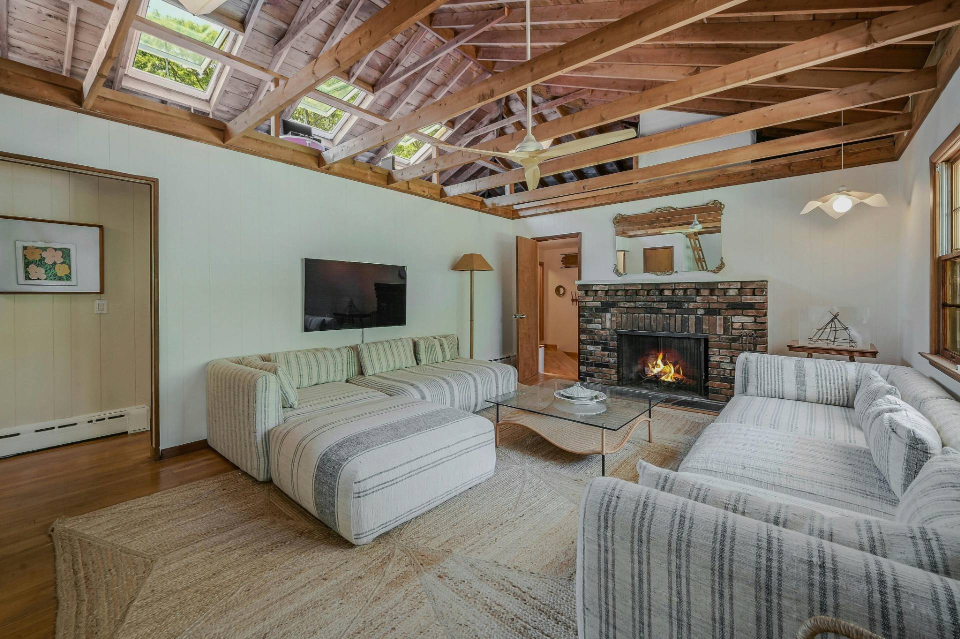 48 WINDWARD