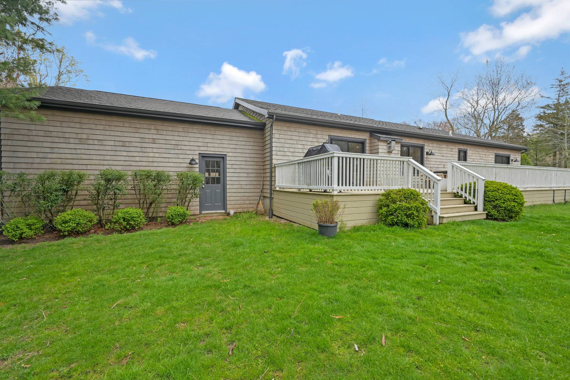 15 WILDWOOD RD