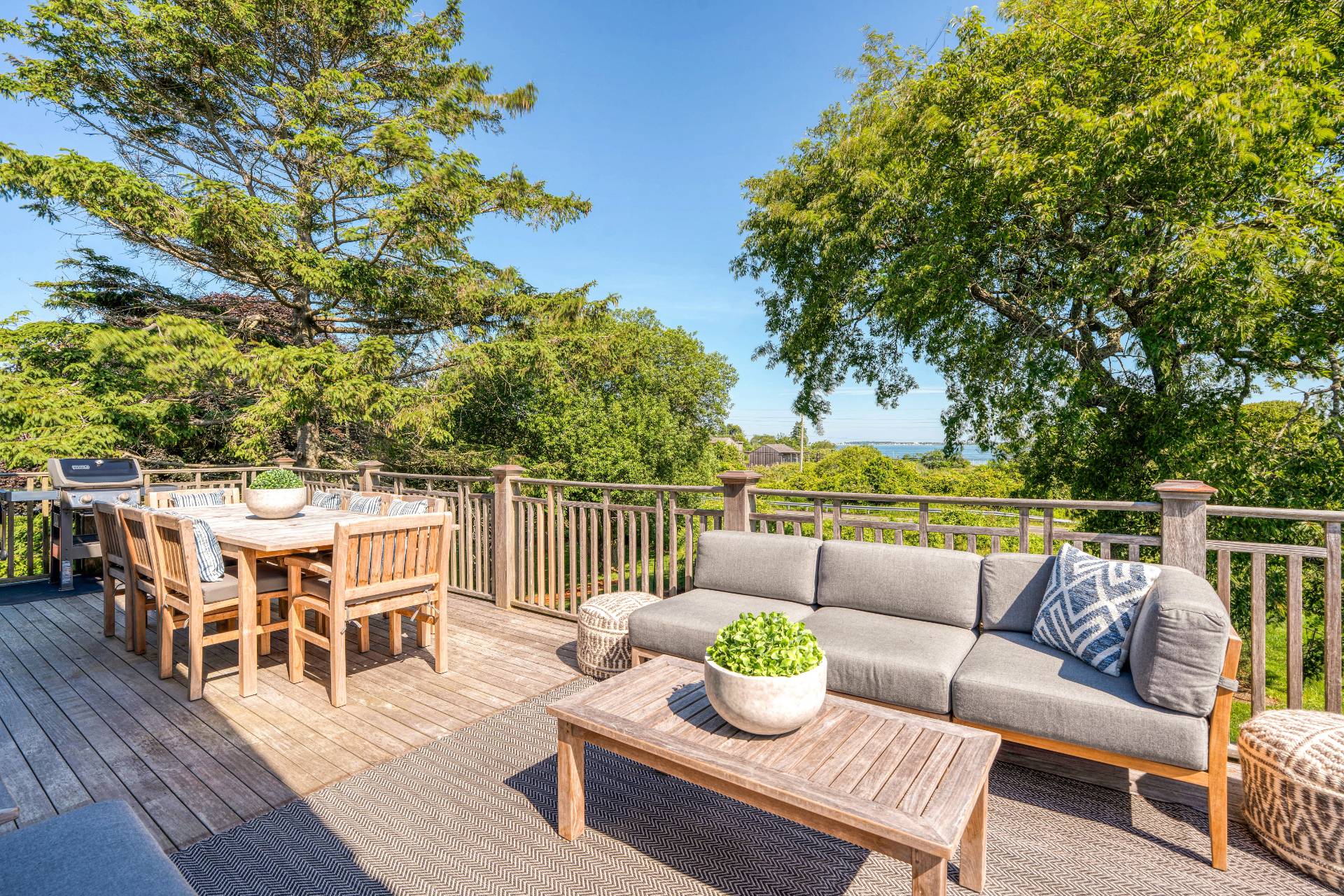 93 BENSON DR