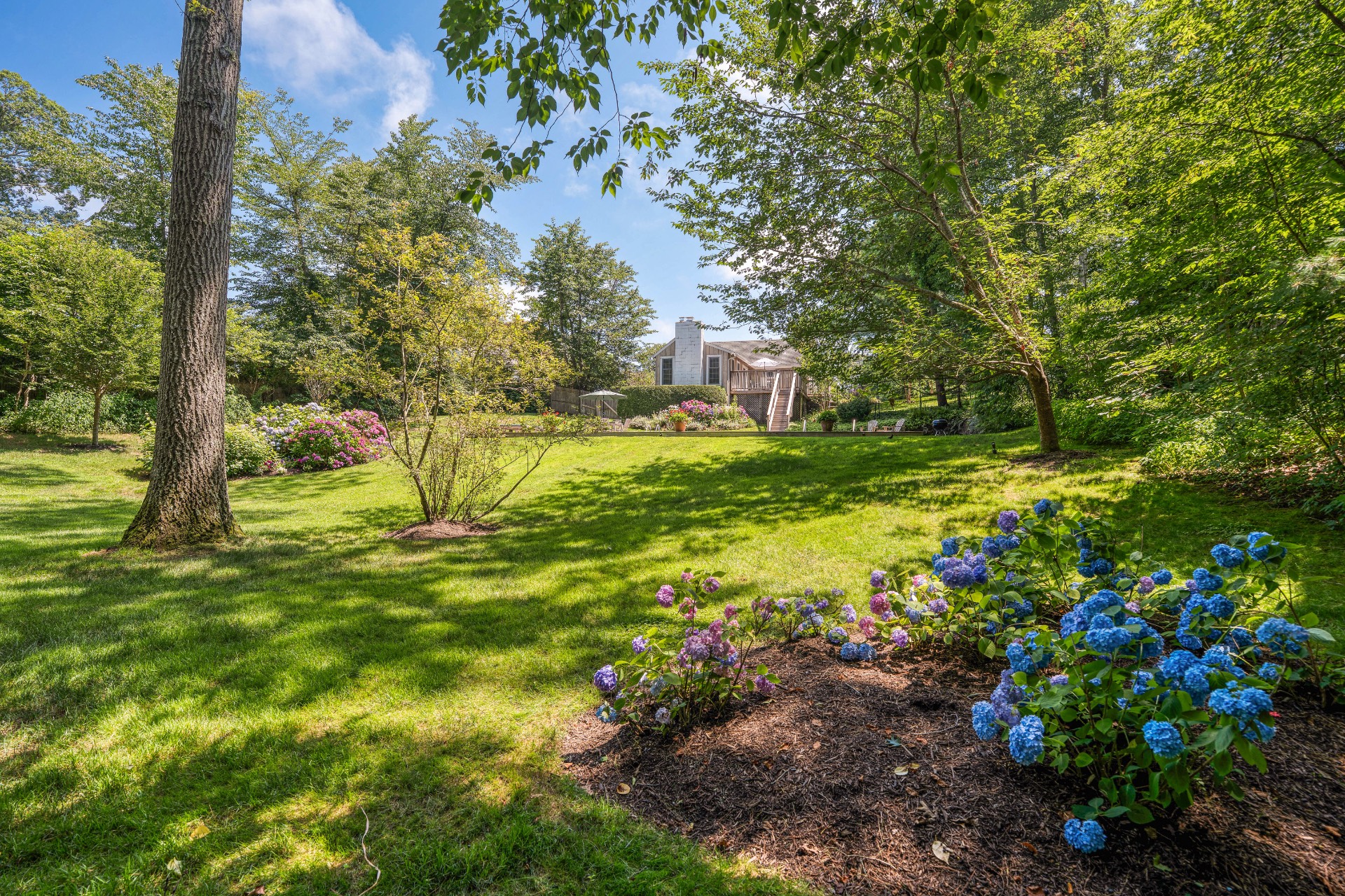 15 Greenway Drive
