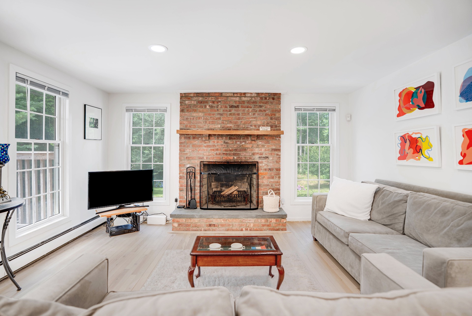 15 Greenway Drive