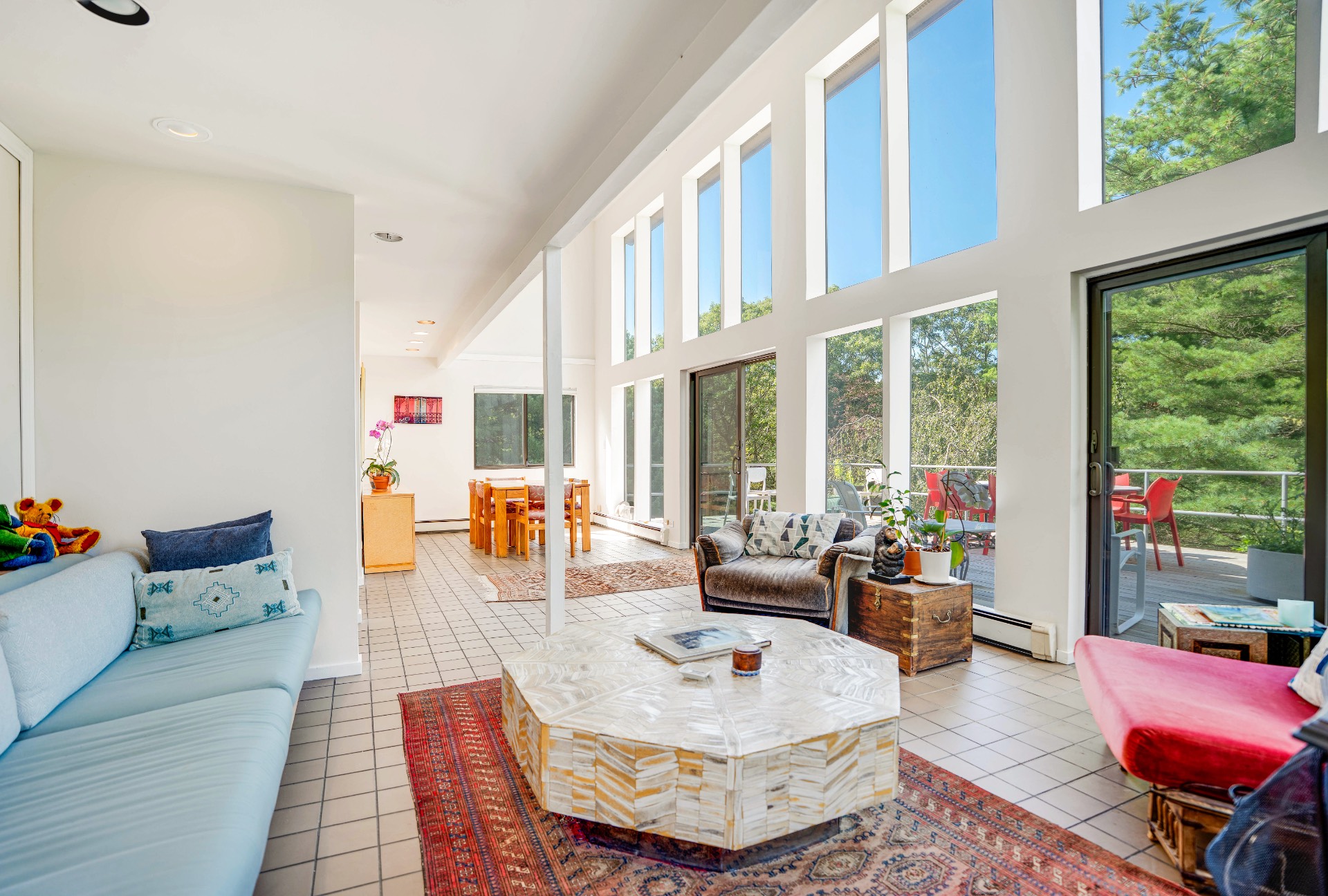 187 Middle Highway