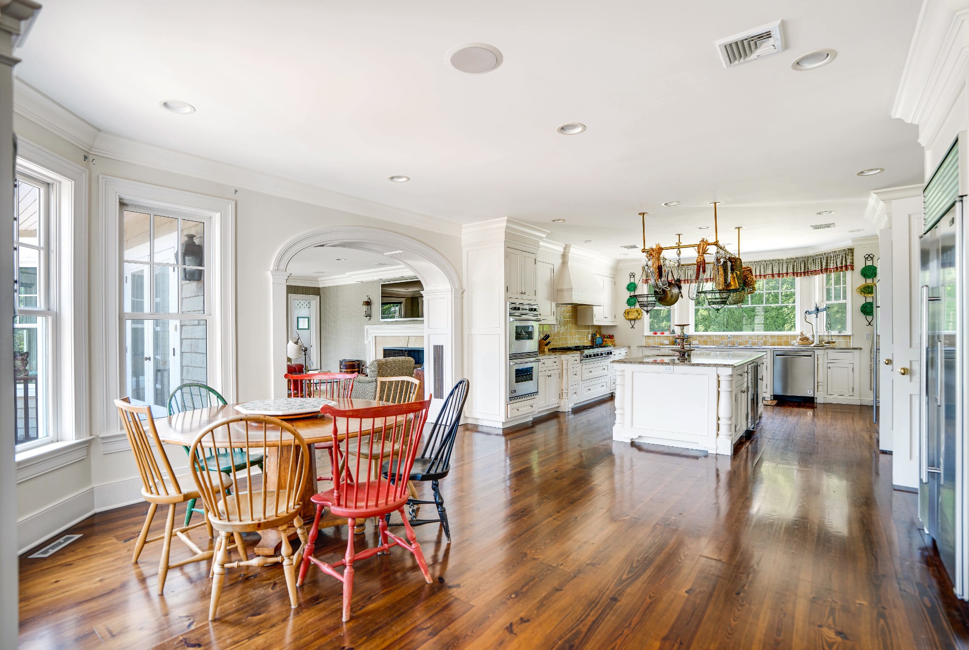 904 Cobb Road W