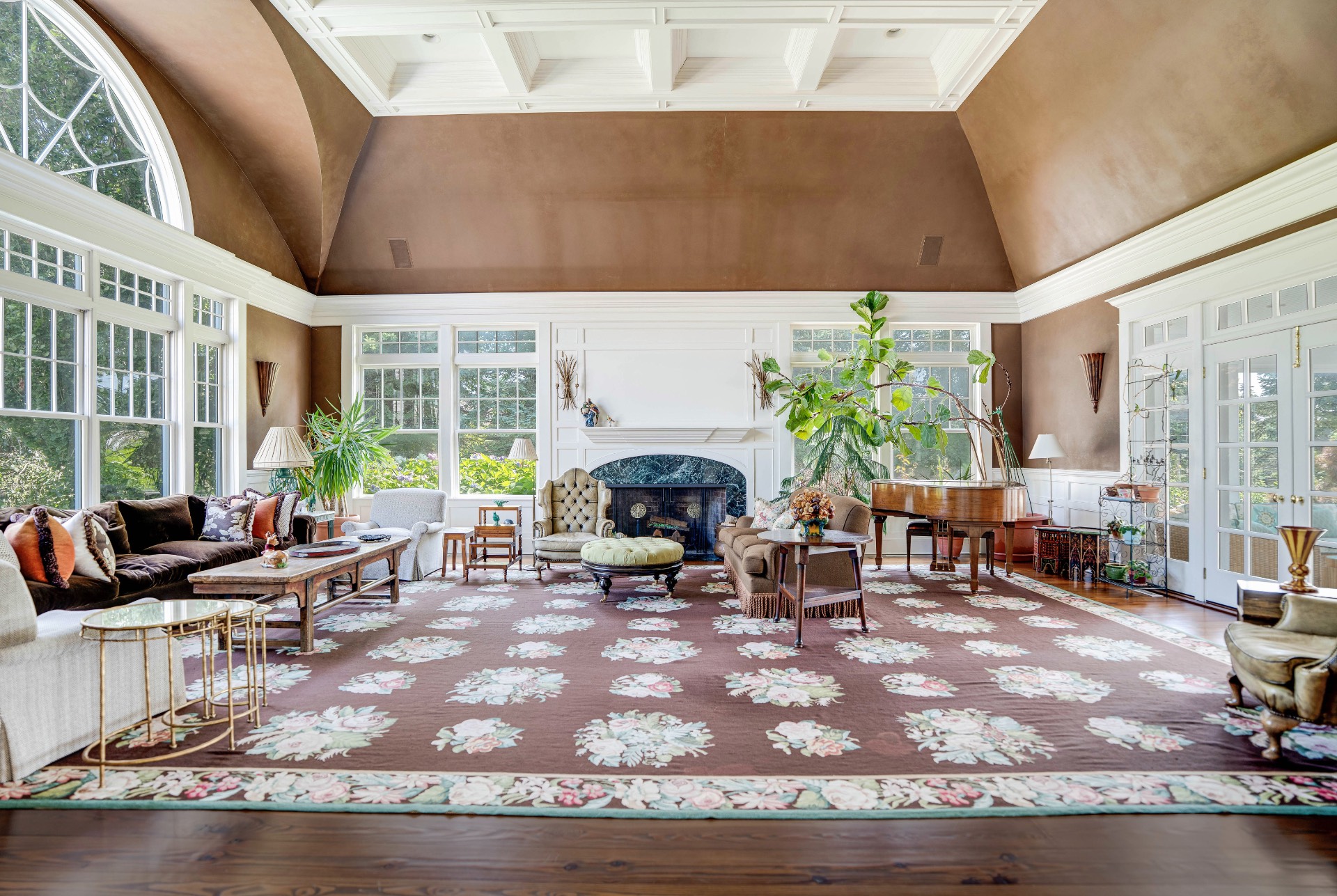 904 Cobb Road W