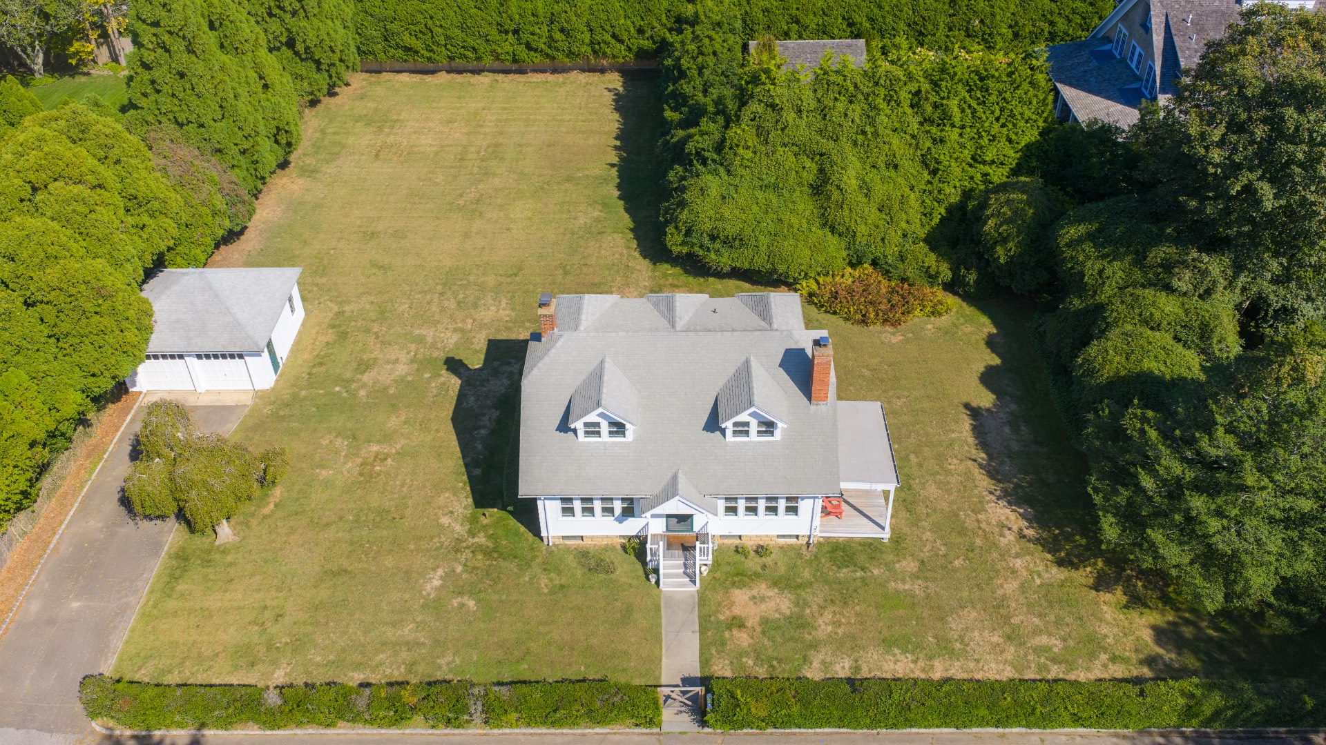 32 Toylsome Place