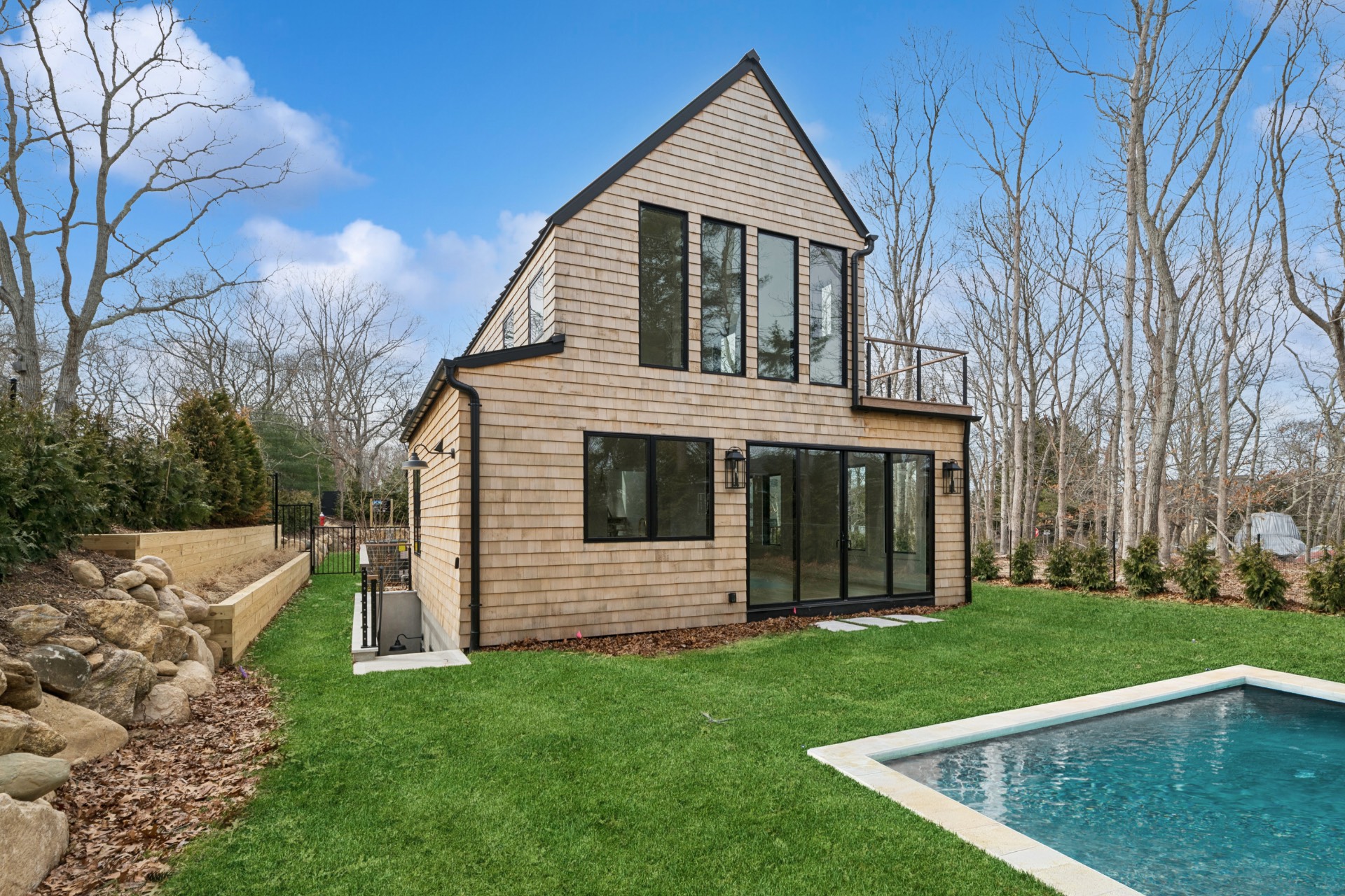 78 WALKER AVE
